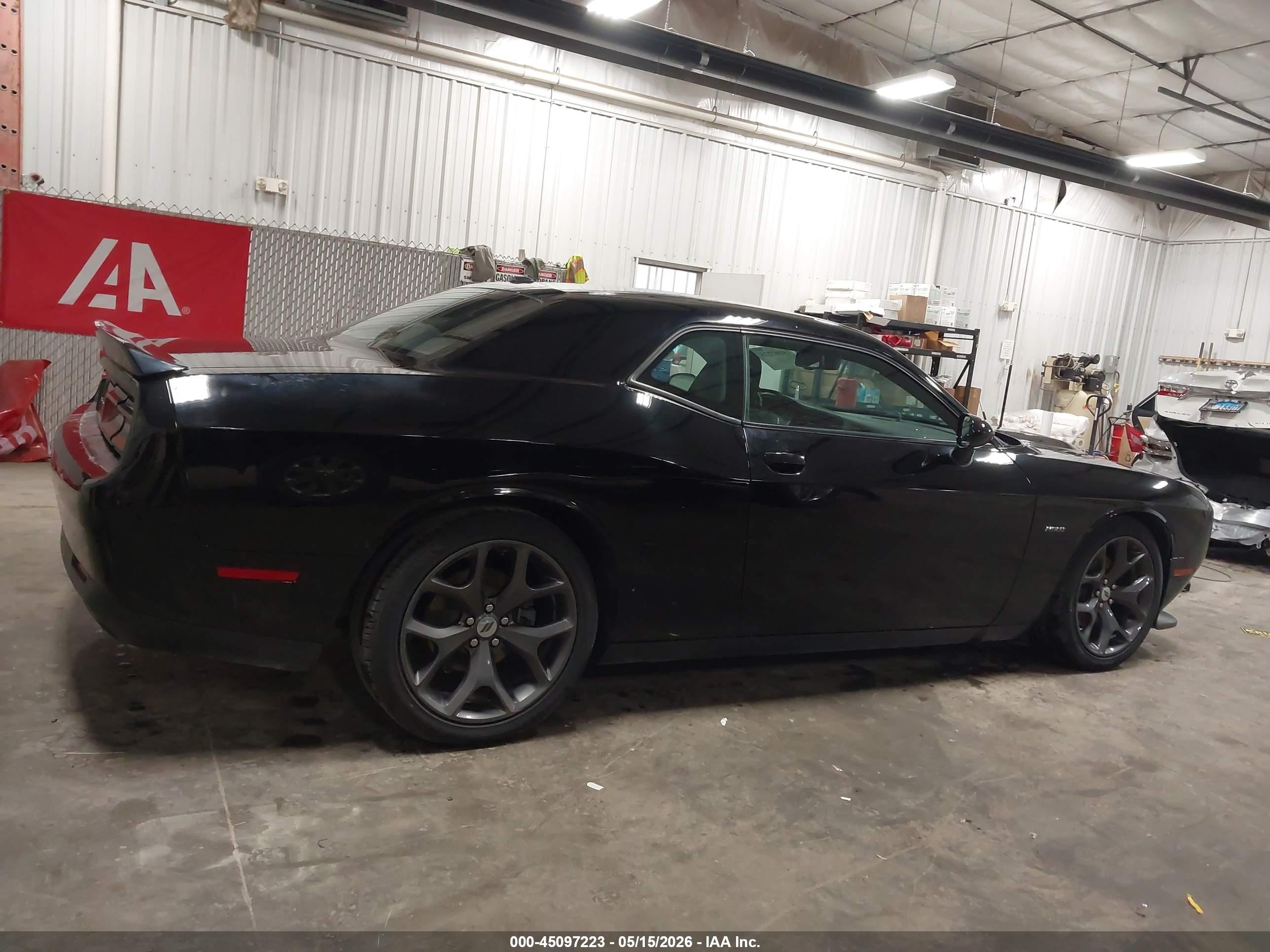 2019 Dodge Challenger R/t vin: 2C3CDZBT7KH666692