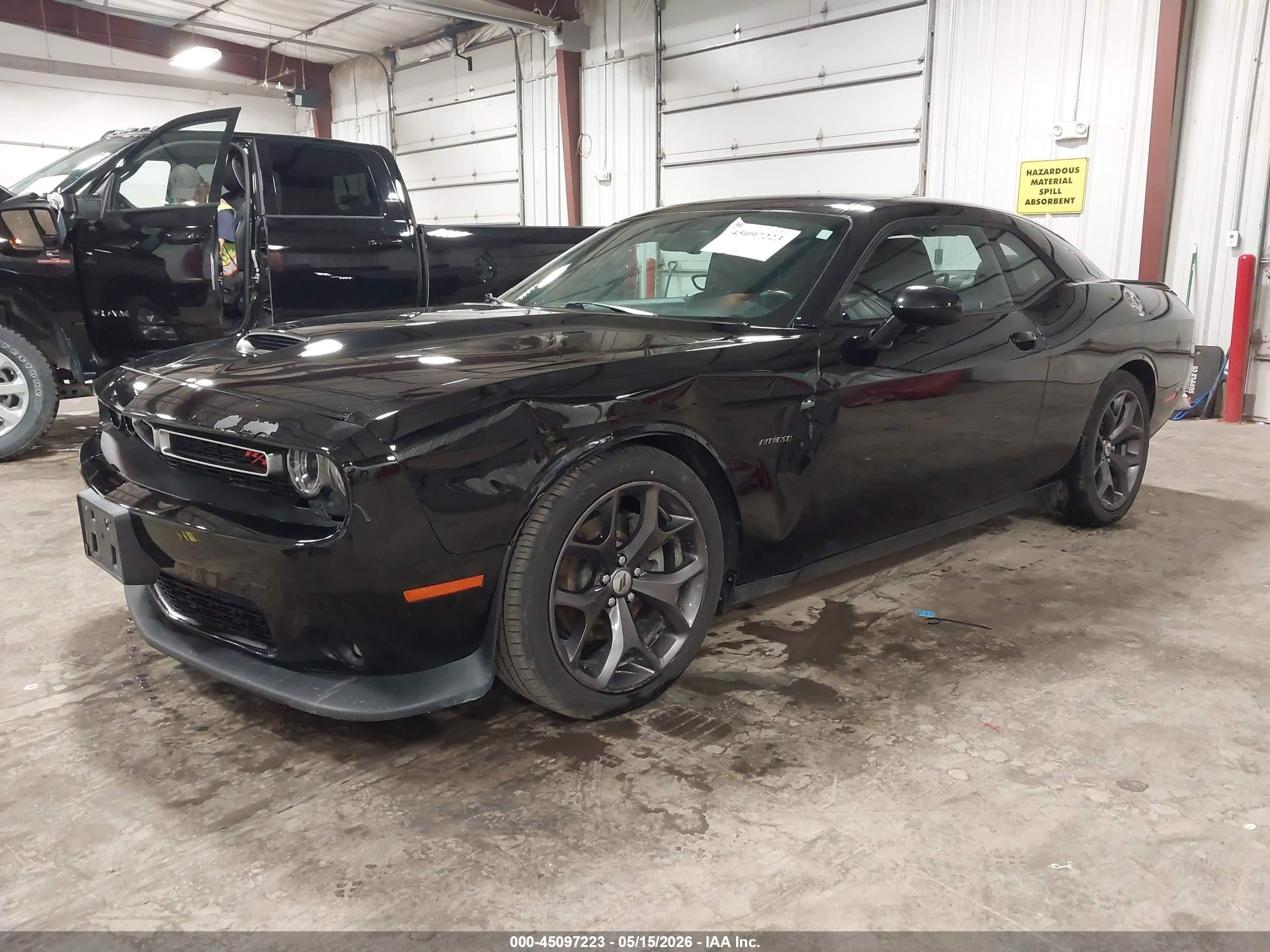 2019 Dodge Challenger R/t vin: 2C3CDZBT7KH666692