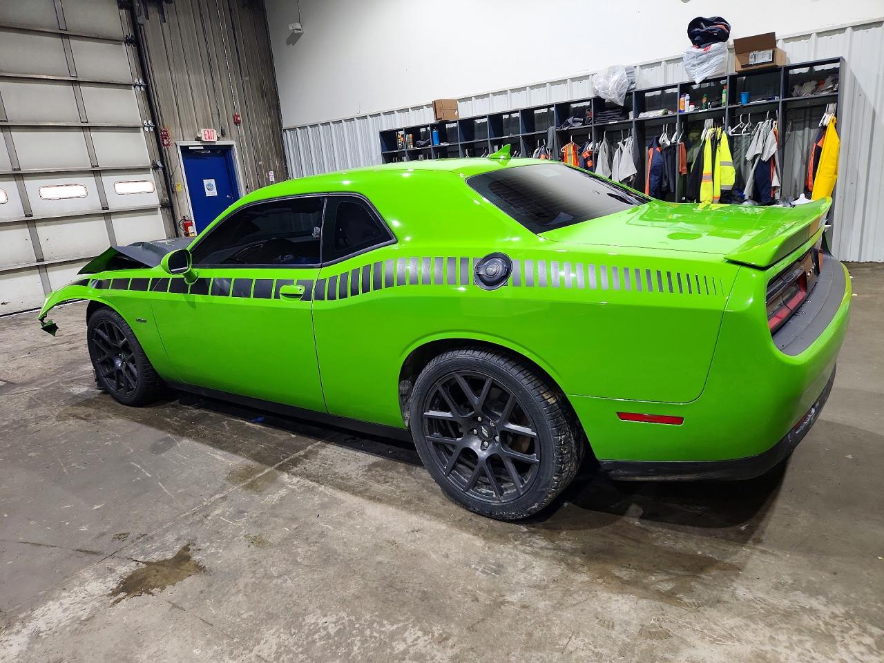 2017 Dodge Challenger R Green vin: 2C3CDZBT8HH554511