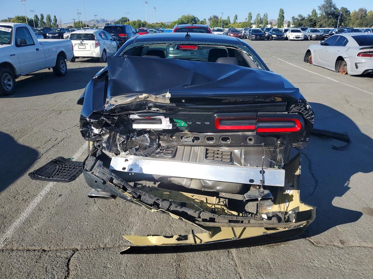 2019 Dodge Challenger R Black vin: 2C3CDZBTXKH503454