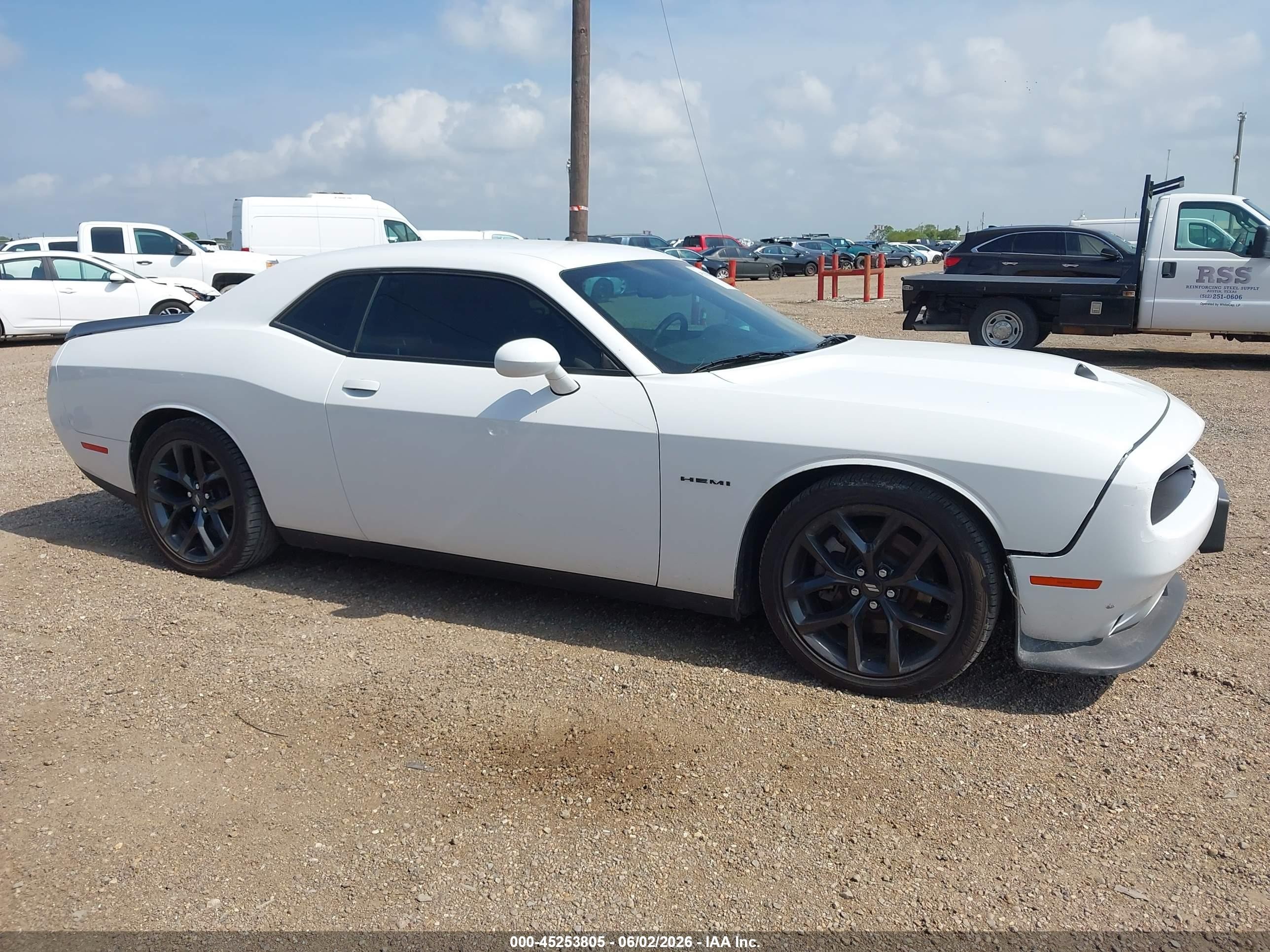 2022 Dodge Challenger R/t White vin: 2C3CDZBTXNH160214
