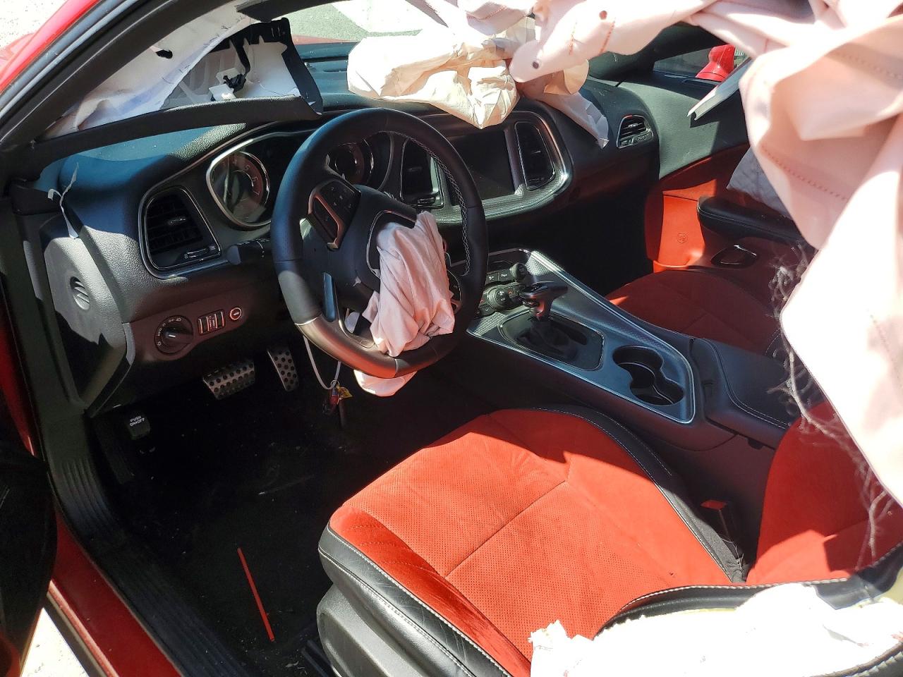 2015 Dodge Challenger Srt Hellcat Red vin: 2C3CDZC91FH834254