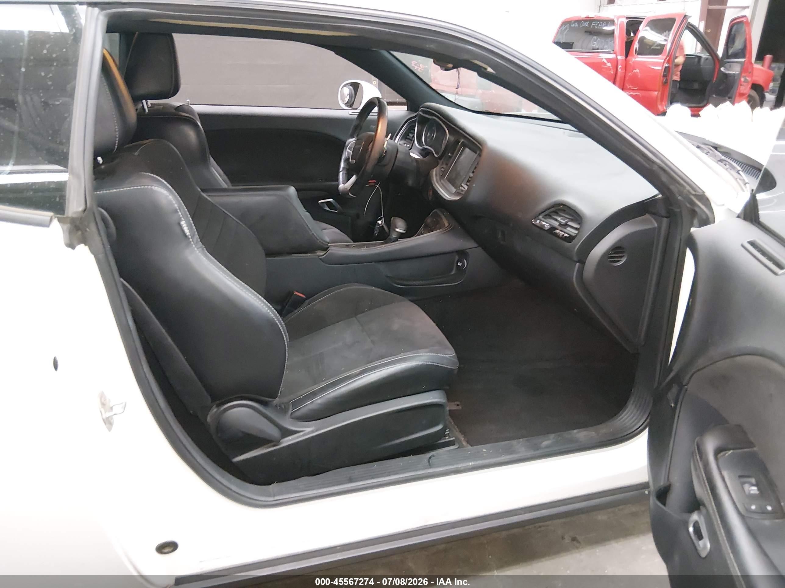 2015 Dodge Challenger Srt 392 White vin: 2C3CDZDJ3FH706672