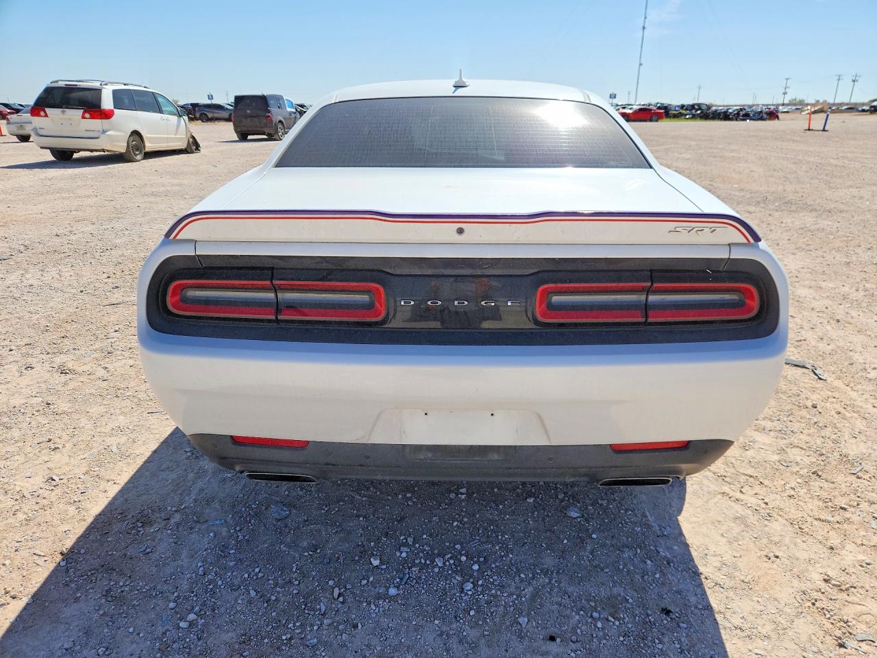 2015 Dodge Challenger Srt 392 White vin: 2C3CDZDJ4FH910915