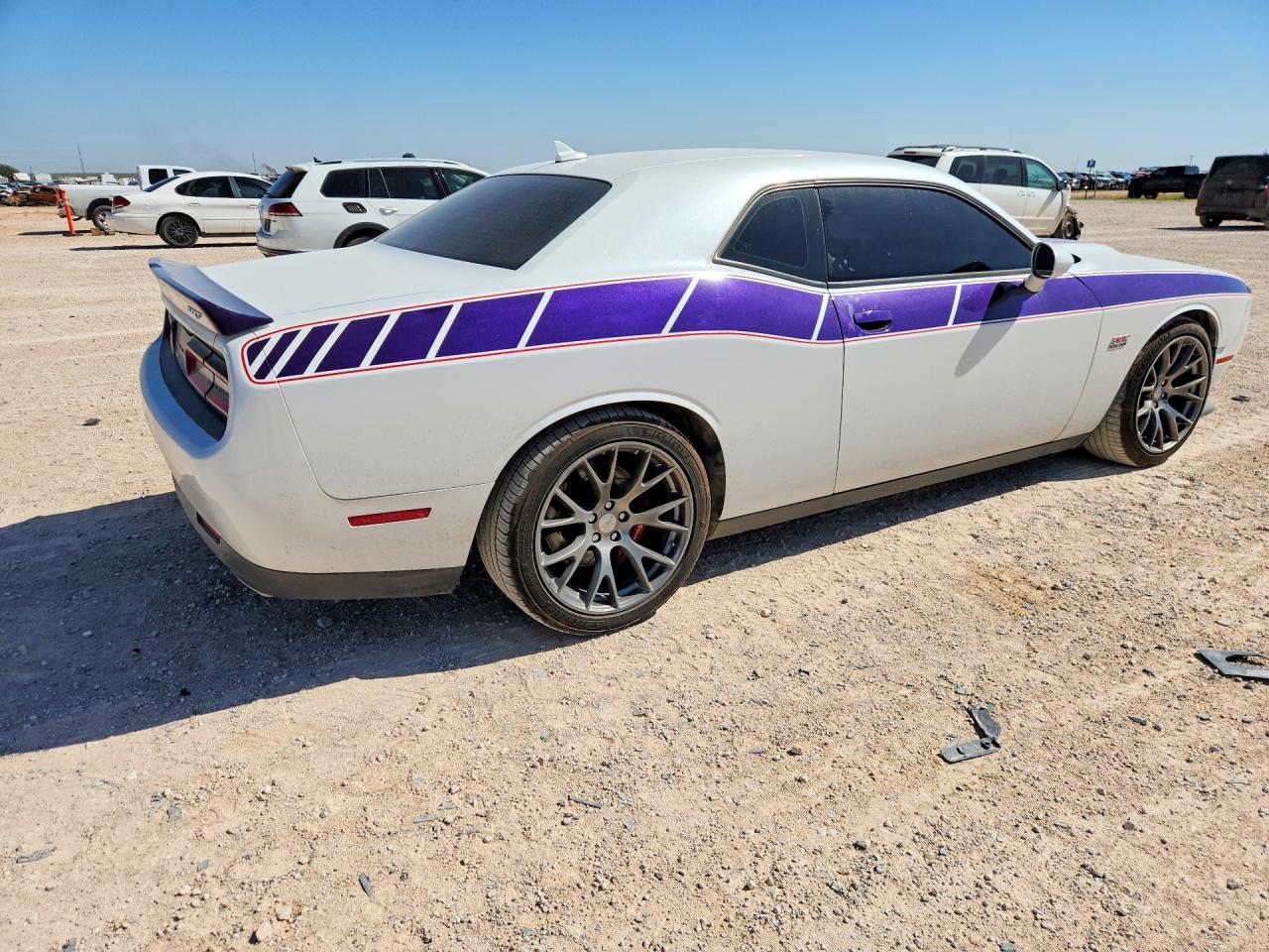 2015 Dodge Challenger Srt 392 White vin: 2C3CDZDJ4FH910915