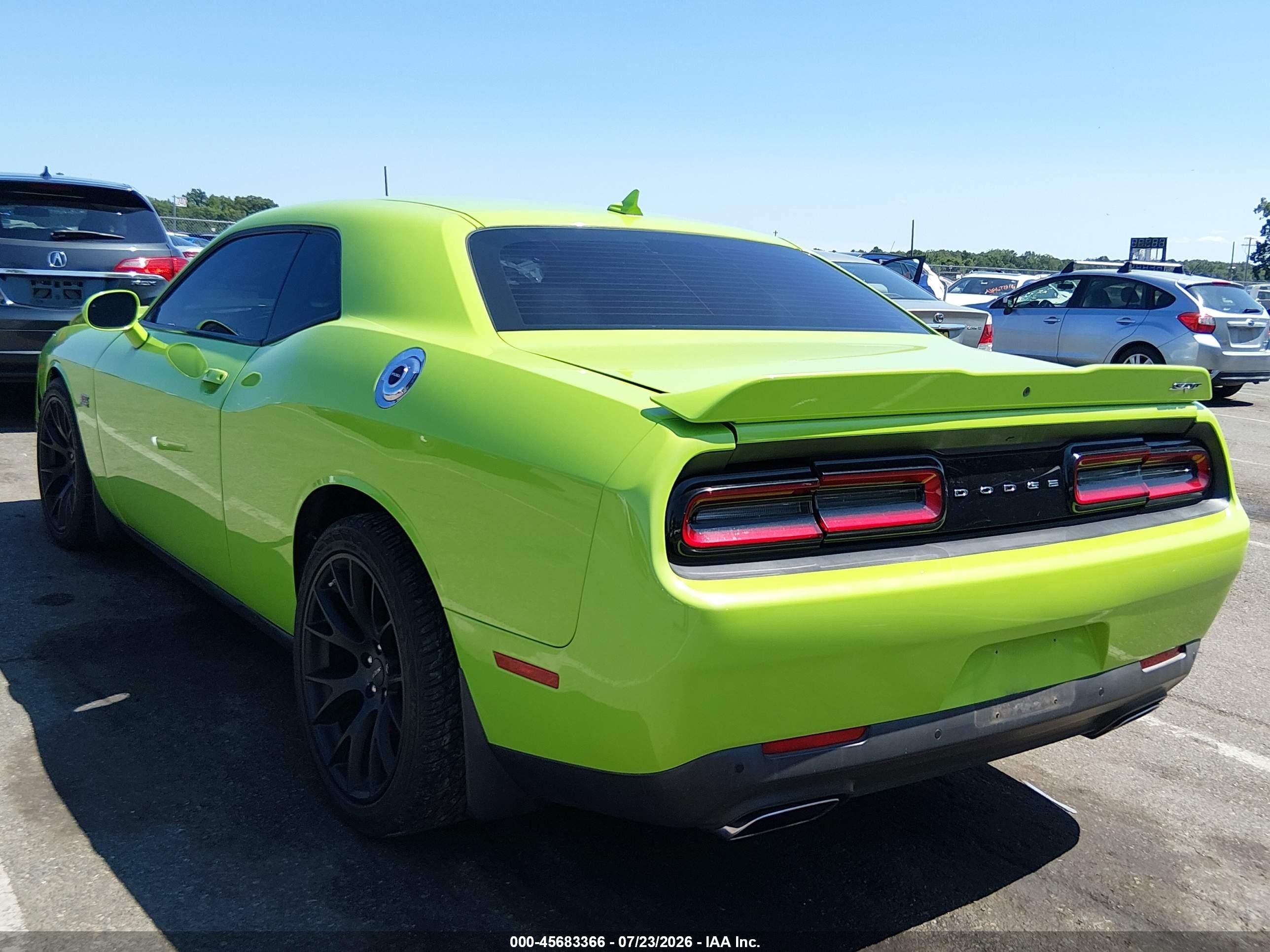 2015 Dodge Challenger Srt 392 Green vin: 2C3CDZDJ5FH709752
