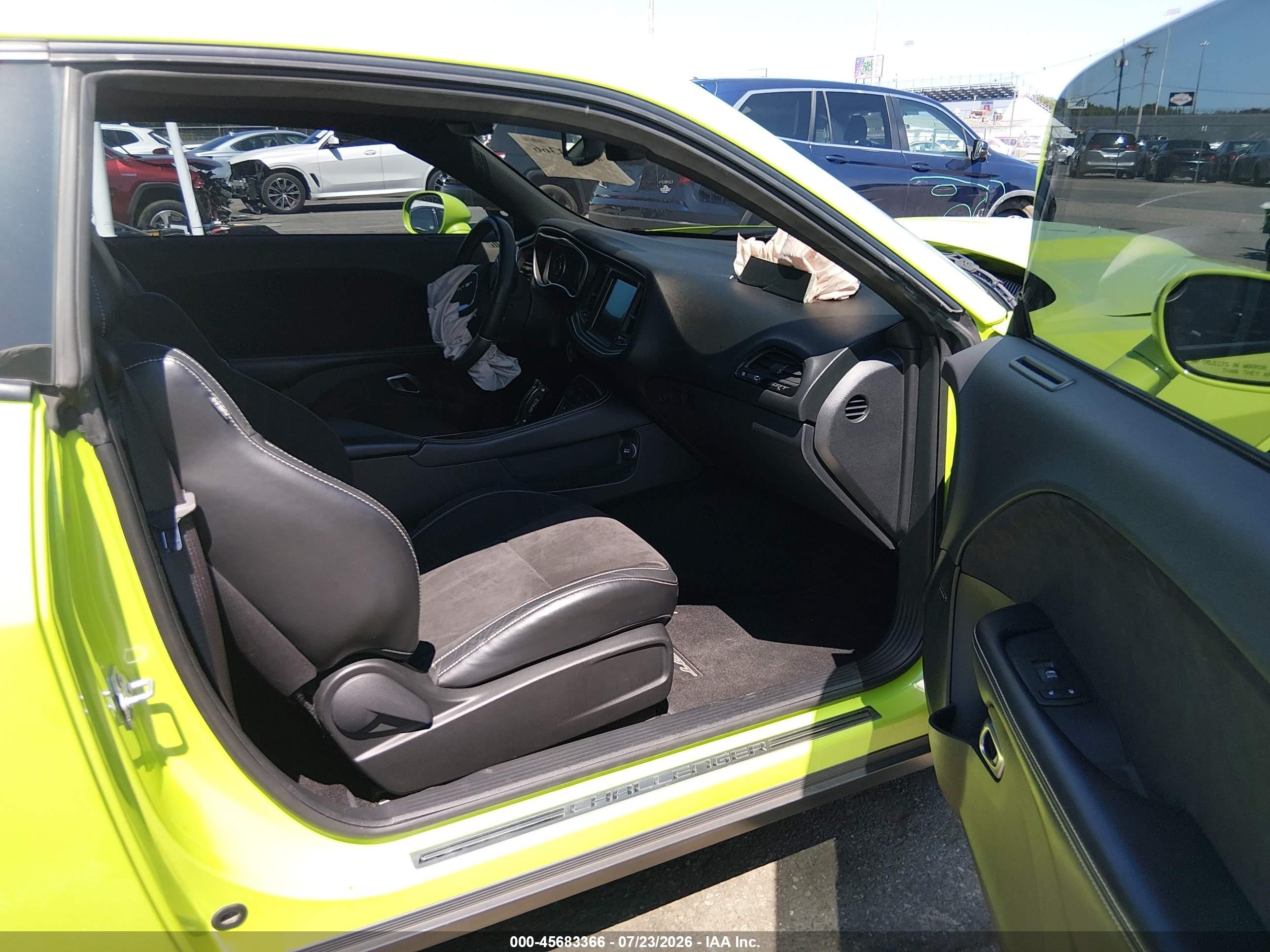 2015 Dodge Challenger Srt 392 Green vin: 2C3CDZDJ5FH709752
