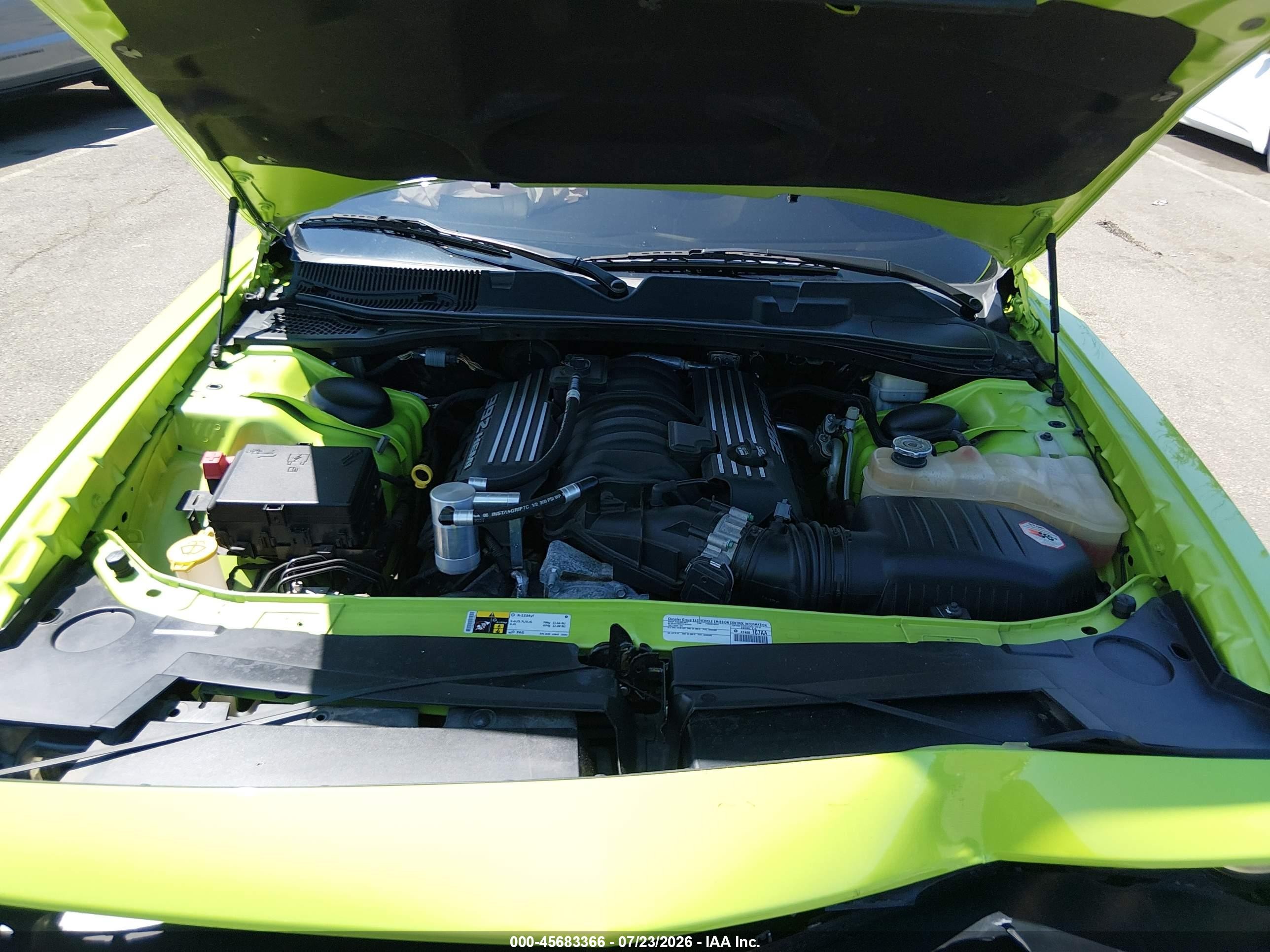 2015 Dodge Challenger Srt 392 Green vin: 2C3CDZDJ5FH709752