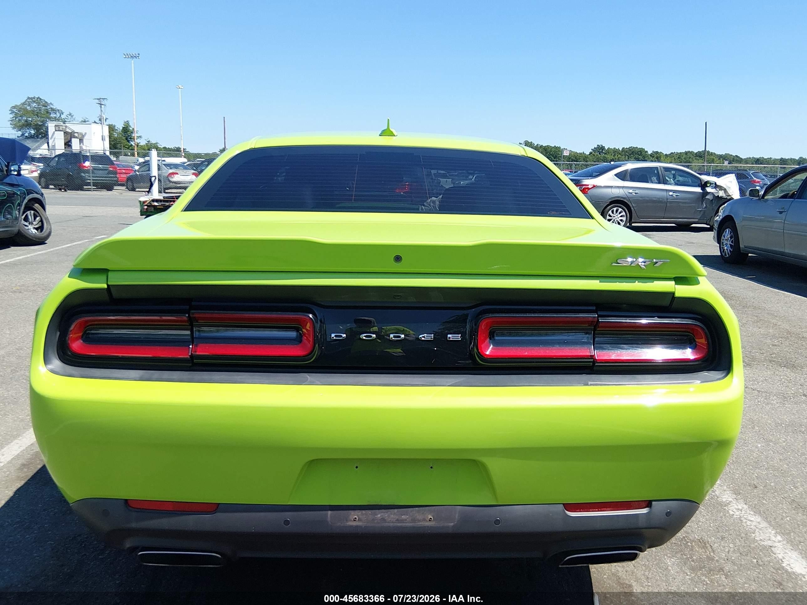 2015 Dodge Challenger Srt 392 Green vin: 2C3CDZDJ5FH709752