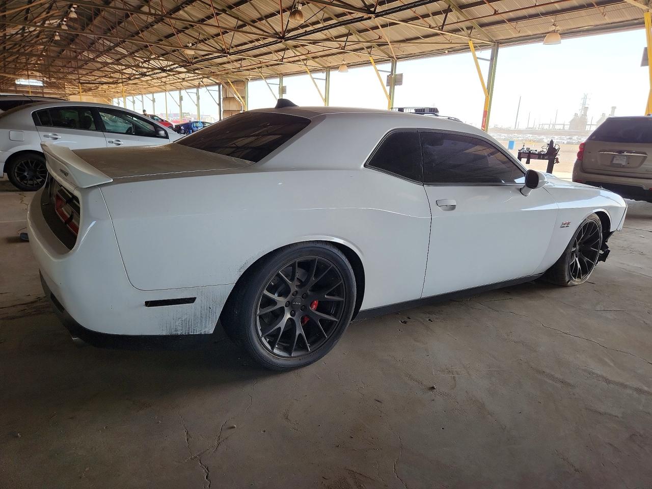 2015 Dodge Challenger Srt 392 White vin: 2C3CDZDJ9FH910327