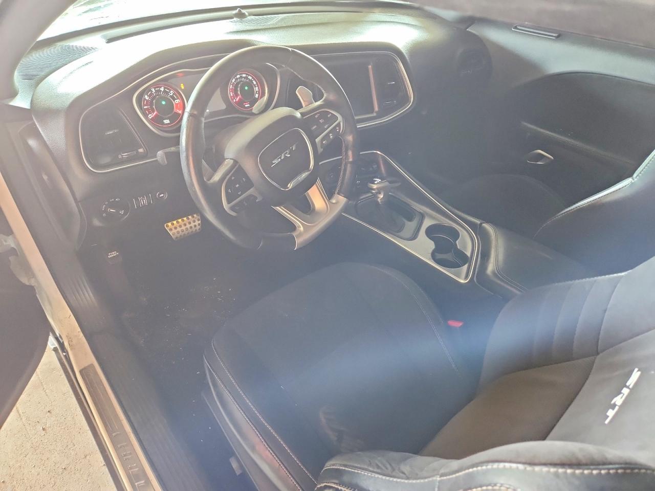 2015 Dodge Challenger Srt 392 White vin: 2C3CDZDJ9FH910327