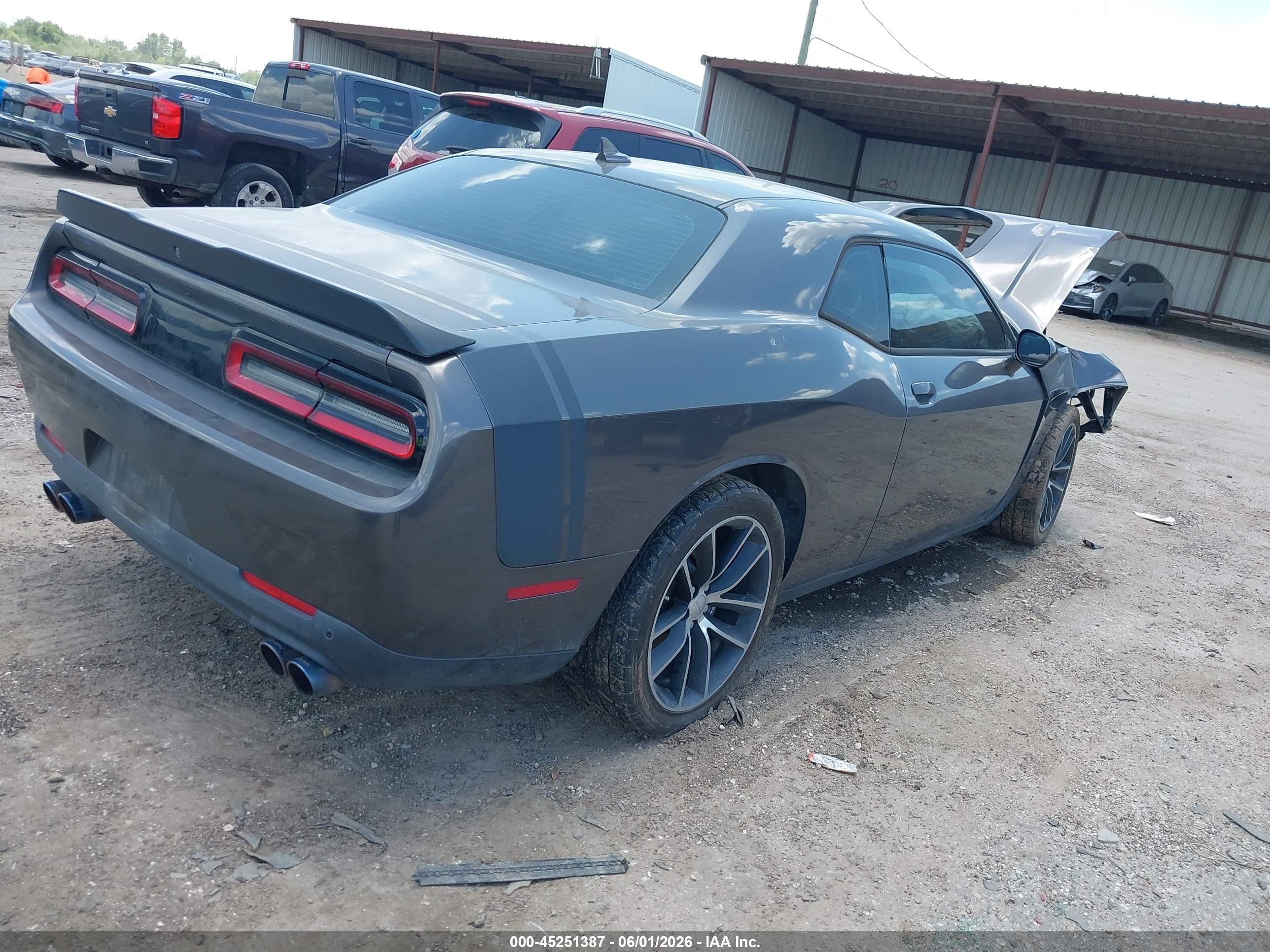 2016 Dodge Challenger 392 Hemi Scat Pack Shaker Серый vin: 2C3CDZFJ0GH276095