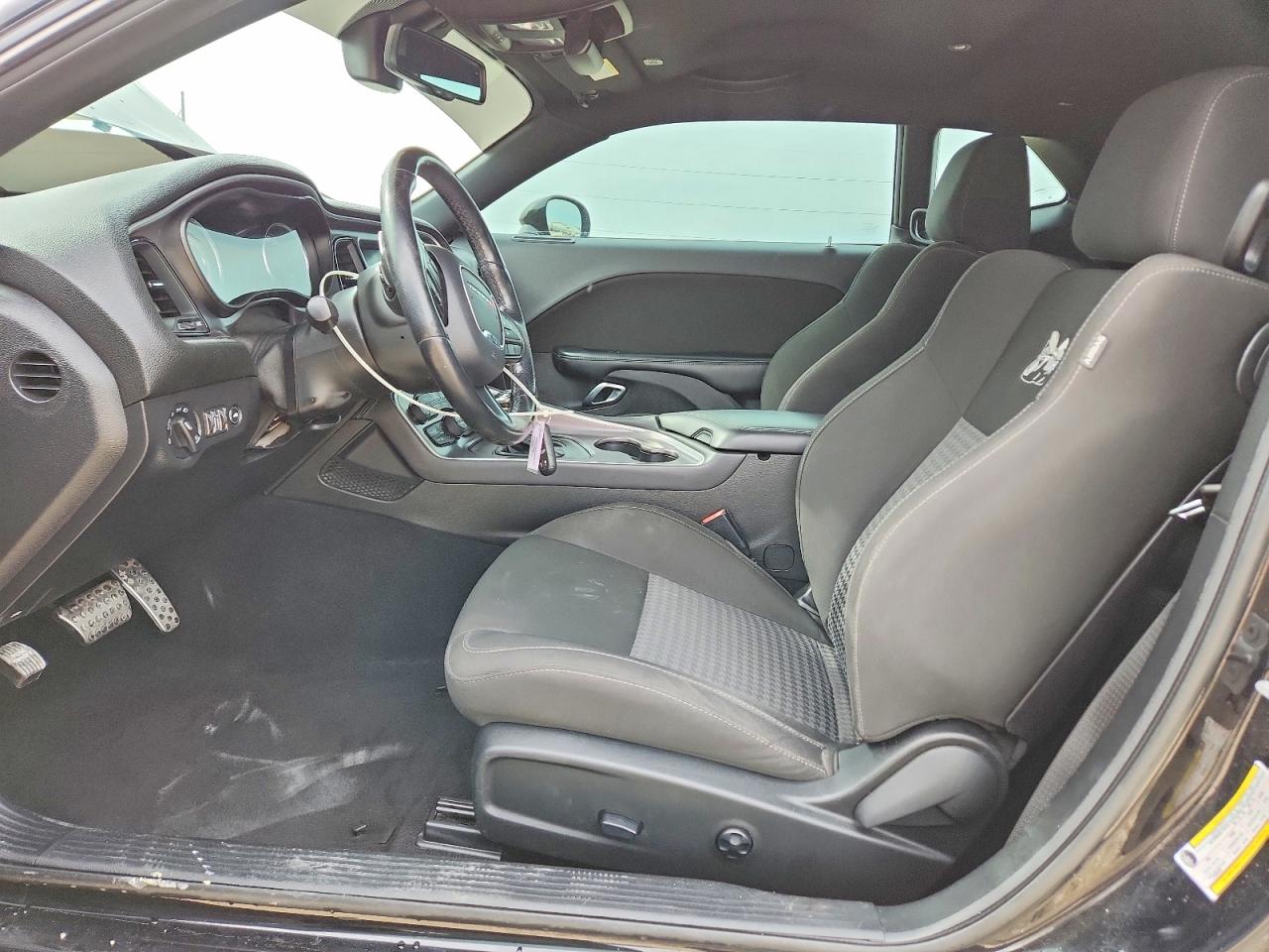 2020 Dodge Challenger Black vin: 2C3CDZFJ2LH103754
