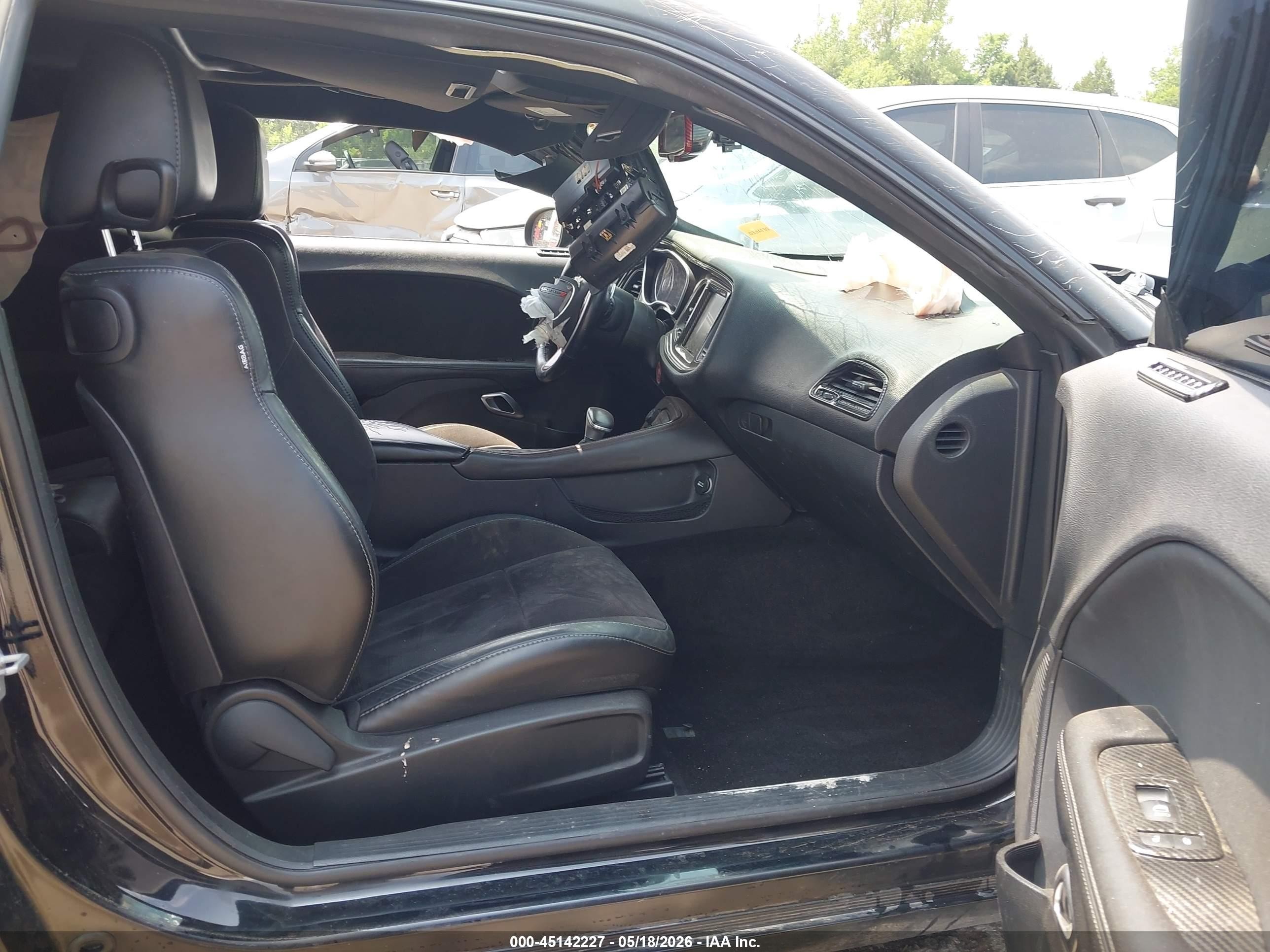 2015 Dodge Challenger R/t Scat Pack Black vin: 2C3CDZFJ3FH720908