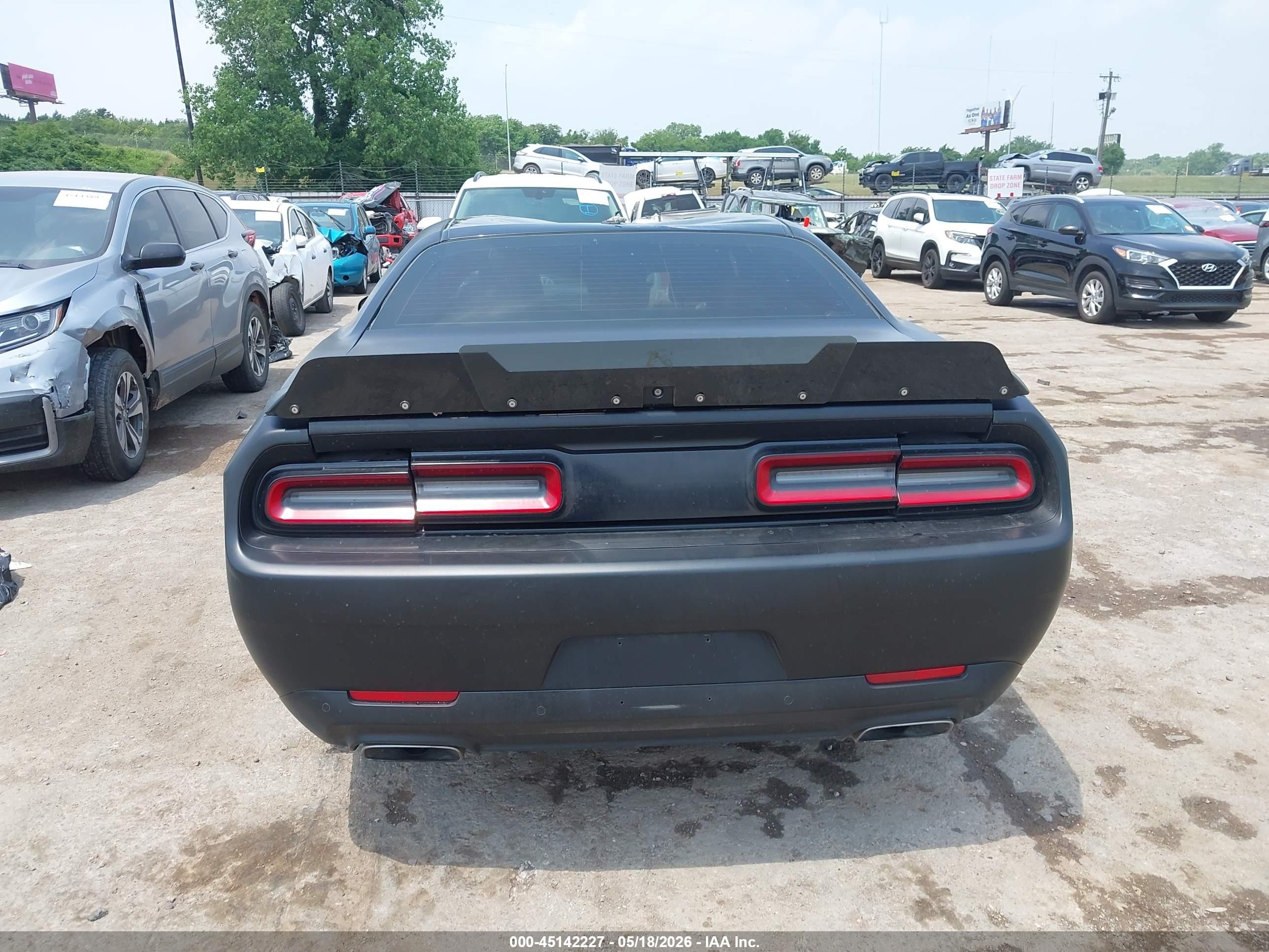 2015 Dodge Challenger R/t Scat Pack Black vin: 2C3CDZFJ3FH720908