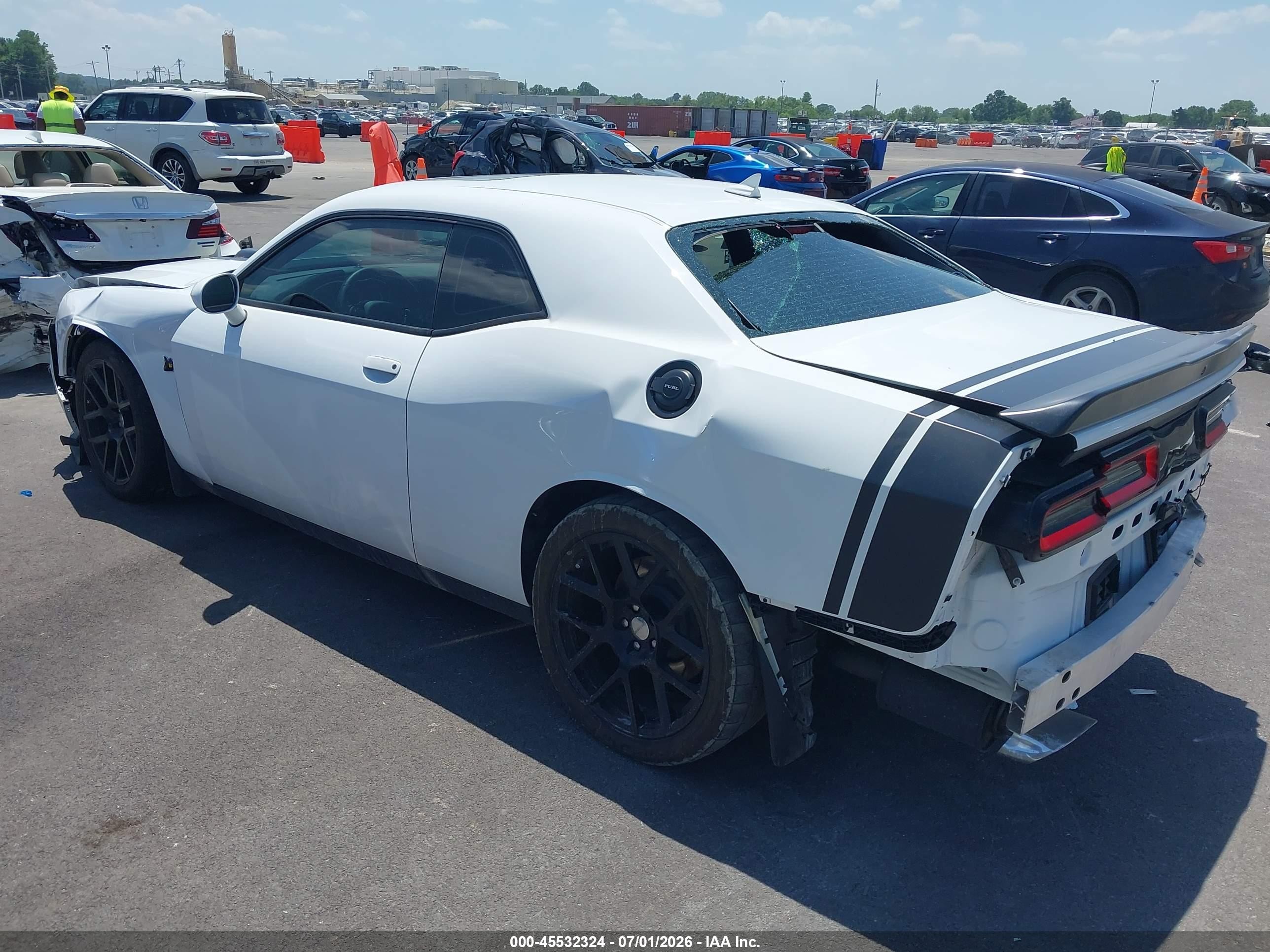 2015 Dodge Challenger R/t Scat Pack Shaker White vin: 2C3CDZFJ4FH868629
