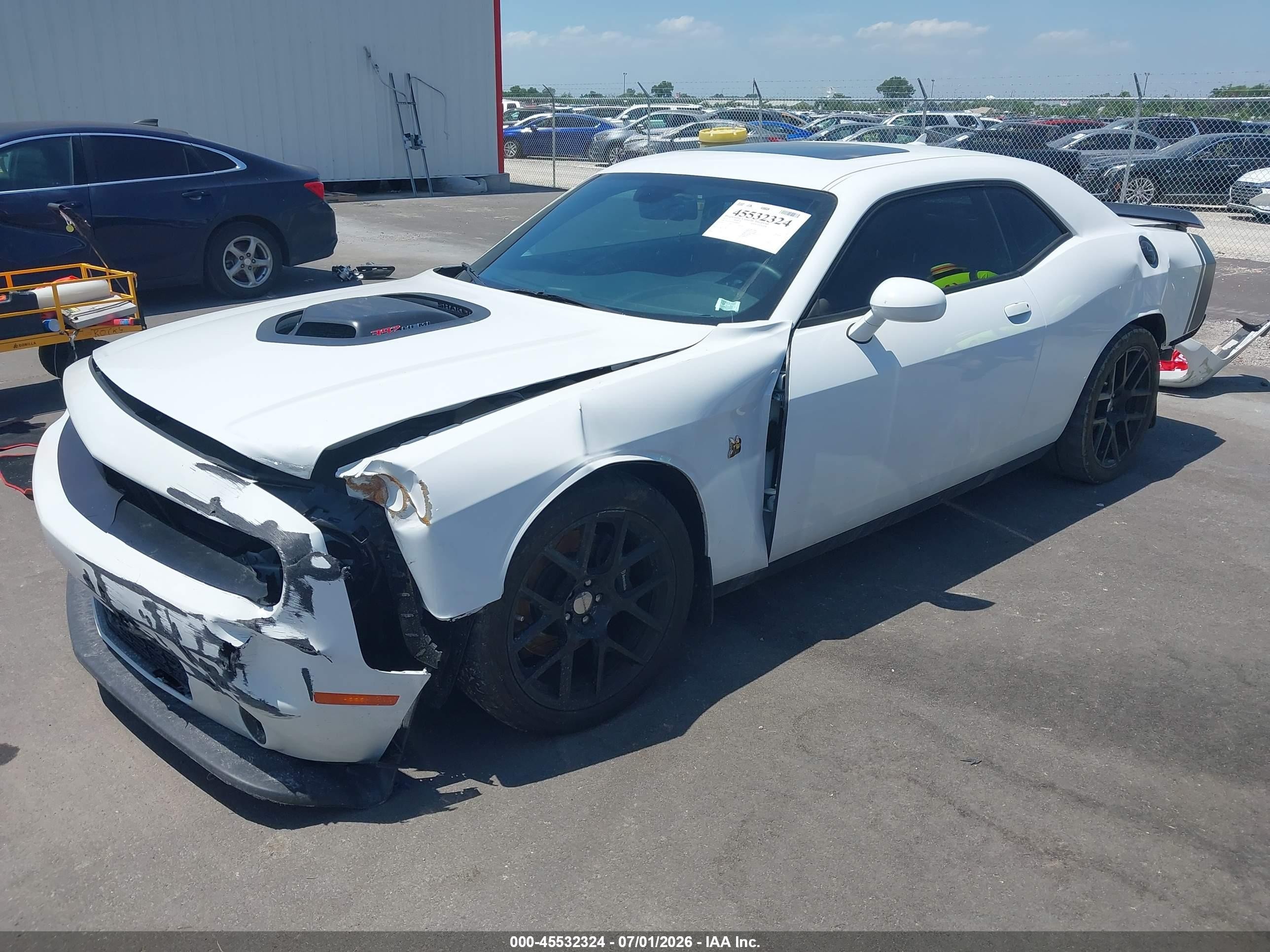 2015 Dodge Challenger R/t Scat Pack Shaker White vin: 2C3CDZFJ4FH868629