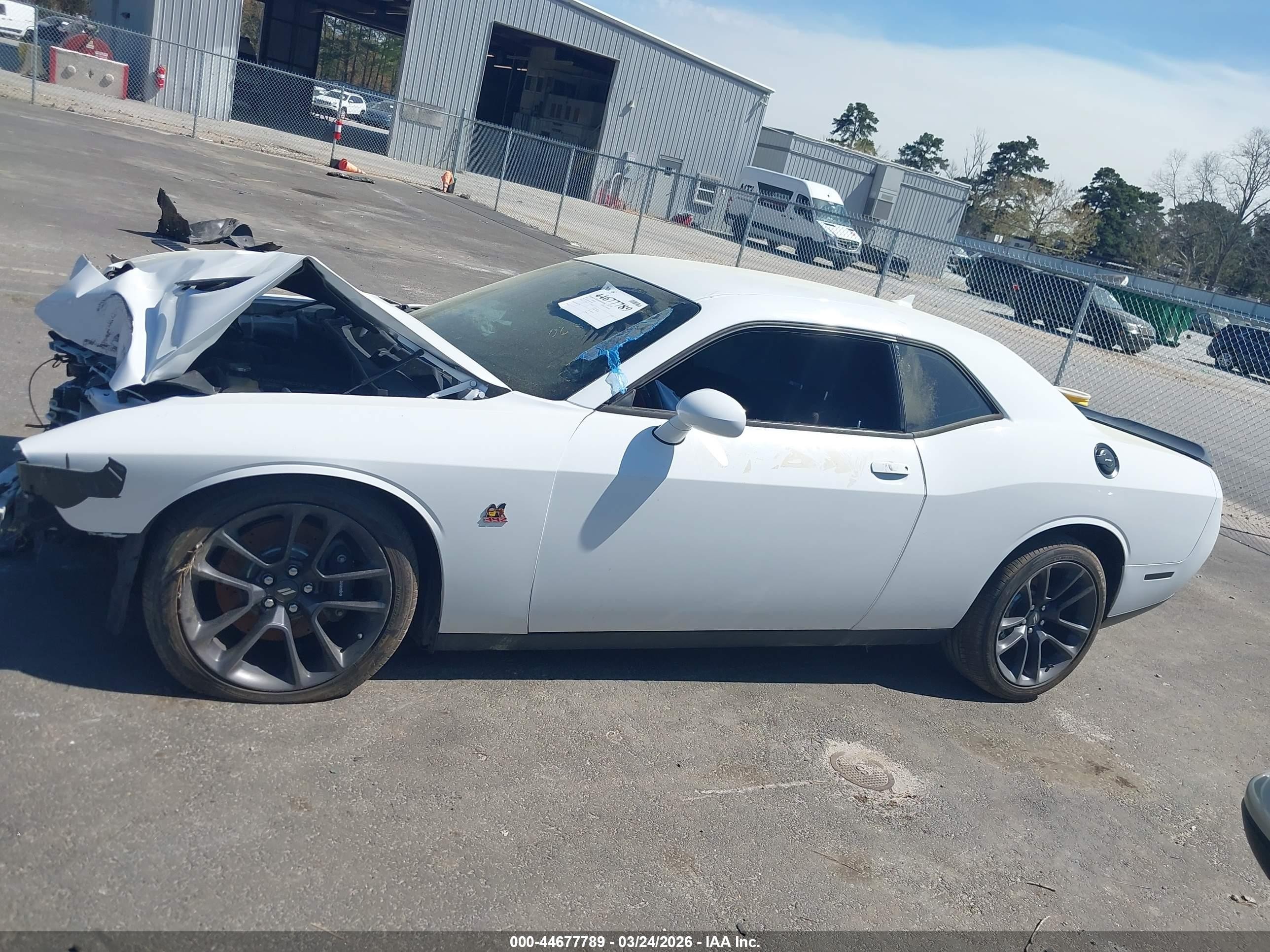 2020 Dodge Challenger R/t Scat Pack Белый vin: 2C3CDZFJ4LH110639