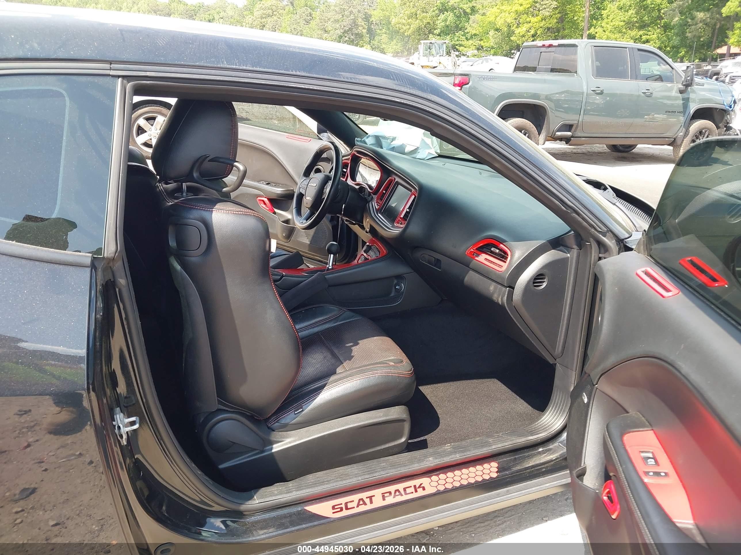 2015 Dodge Challenger R/t Scat Pack Black vin: 2C3CDZFJ5FH708579