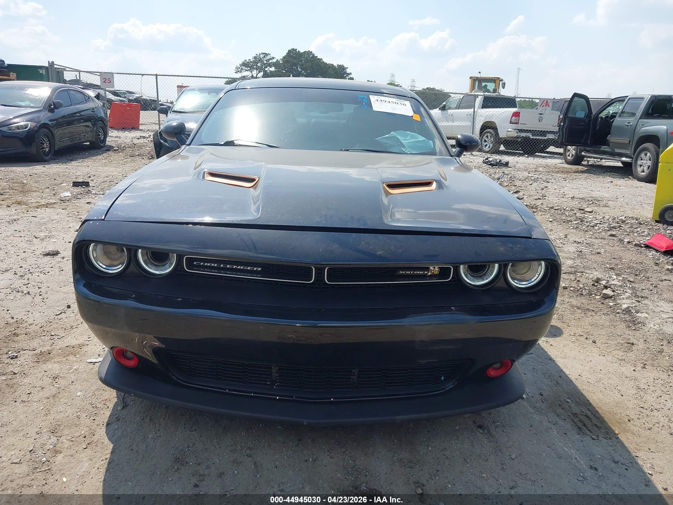 2015 Dodge Challenger R/t Scat Pack Black vin: 2C3CDZFJ5FH708579