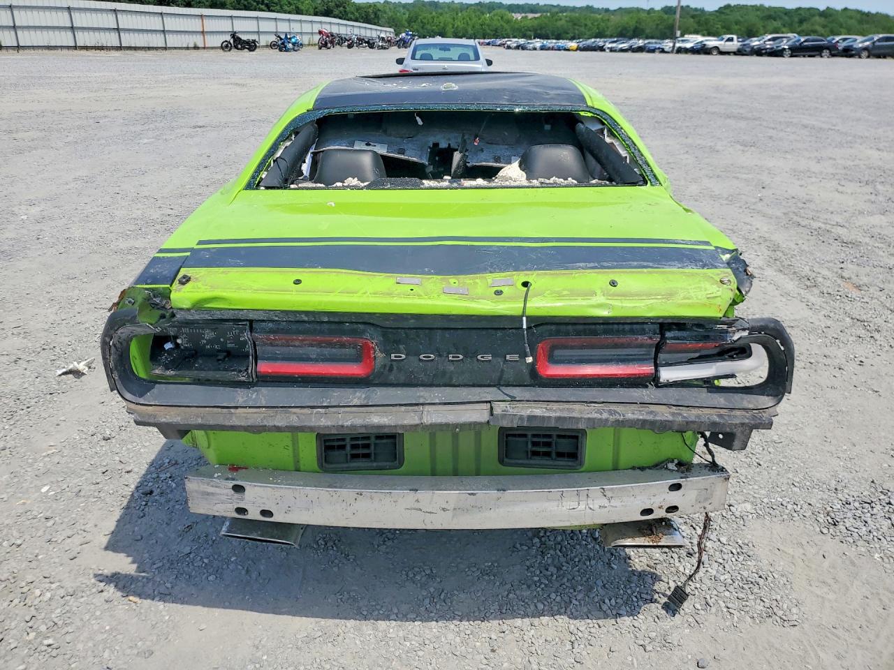 2015 Dodge Challenger R Green vin: 2C3CDZFJ6FH718389
