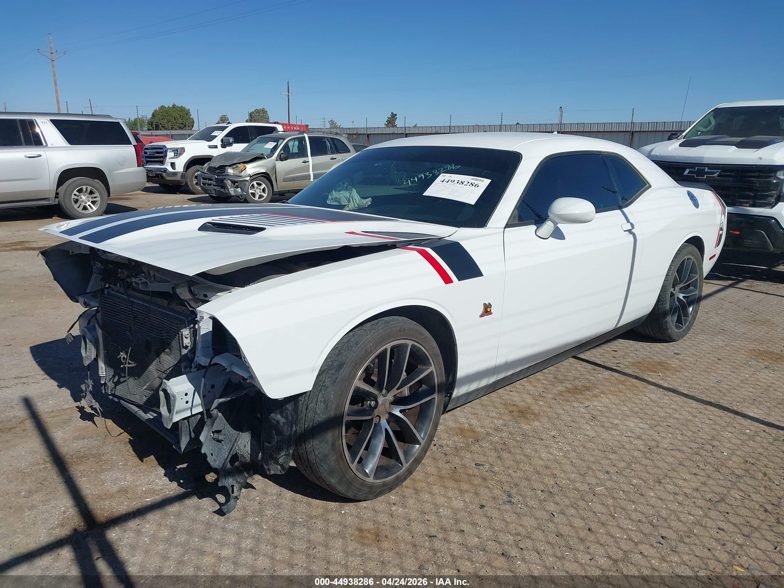 2015 Dodge Challenger R/t Scat Pack White vin: 2C3CDZFJXFH727886