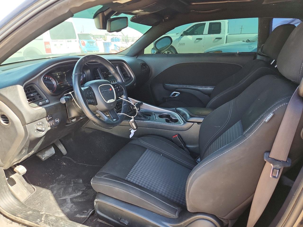 2022 Dodge Challenger Sxt Black vin: 2C3CDZGG0NH165501