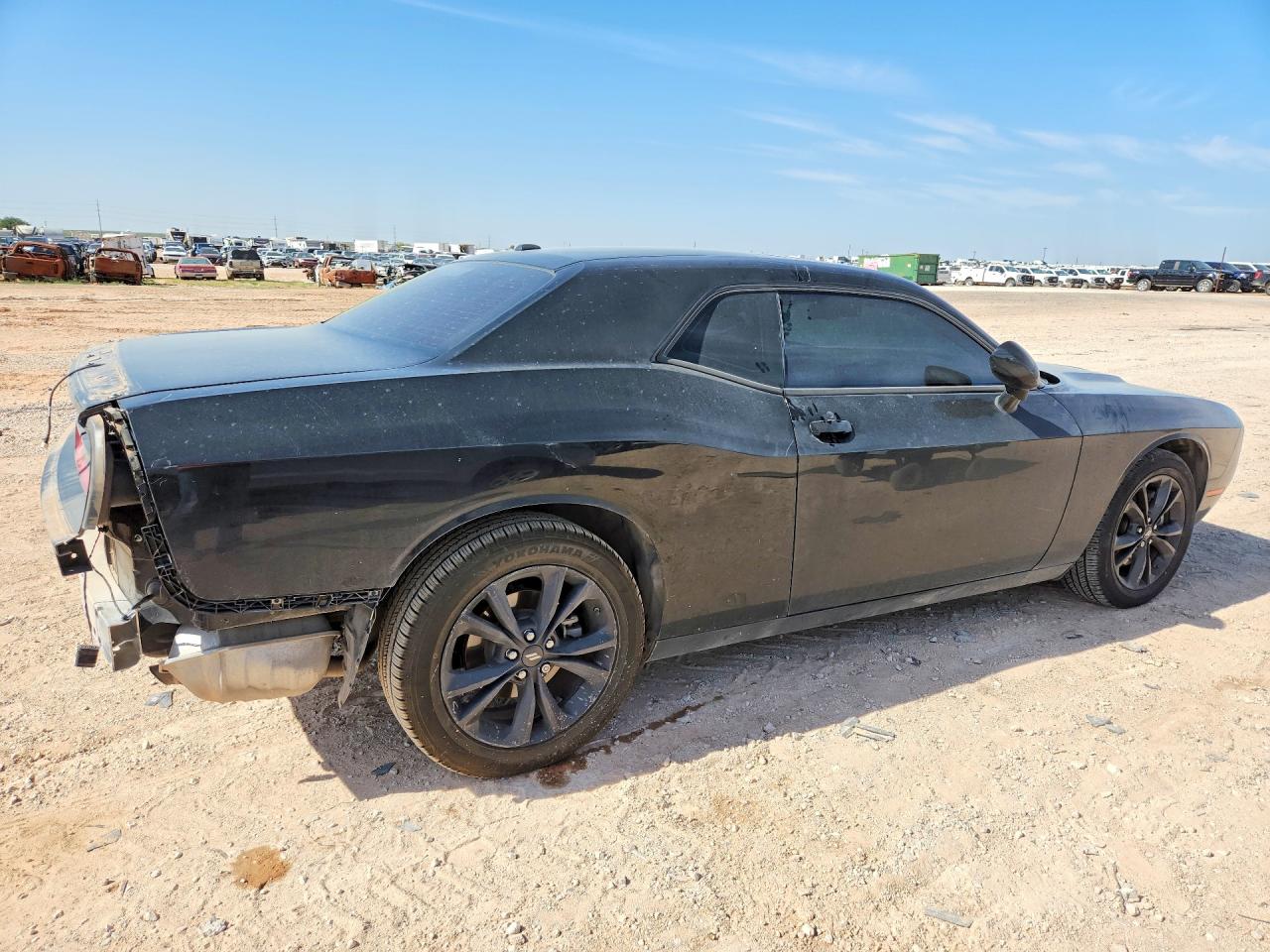 2022 Dodge Challenger Sxt Black vin: 2C3CDZGG0NH165501