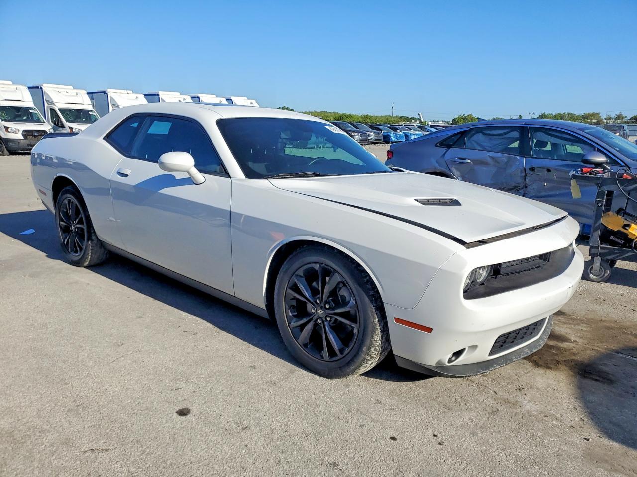 2021 Dodge Challenger Sxt White vin: 2C3CDZGG3MH662282