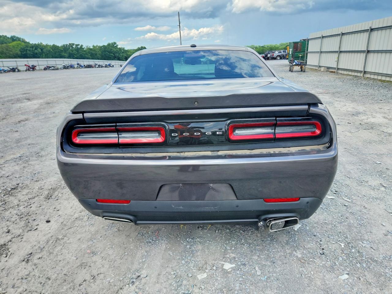 2021 Dodge Challenger Gt Silver vin: 2C3CDZJG9MH677121