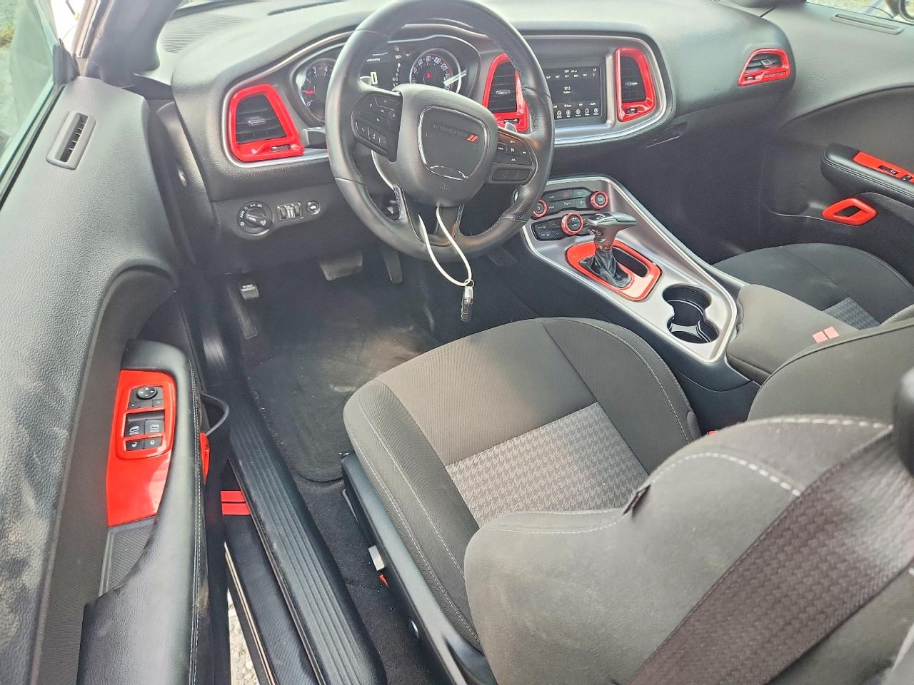 2021 Dodge Challenger Gt Silver vin: 2C3CDZJG9MH677121