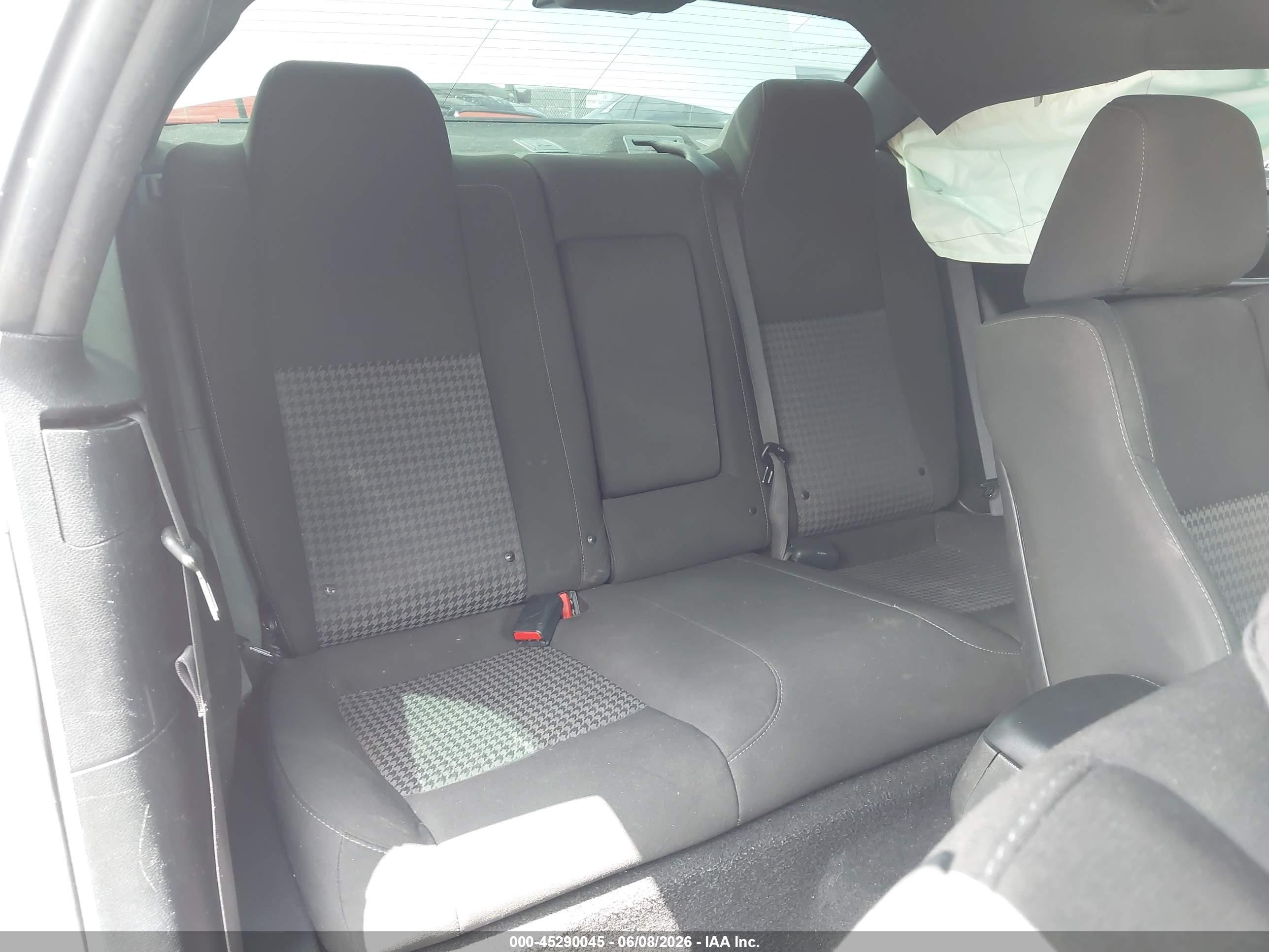2021 Dodge Challenger Gt Silver vin: 2C3CDZJGXMH651711