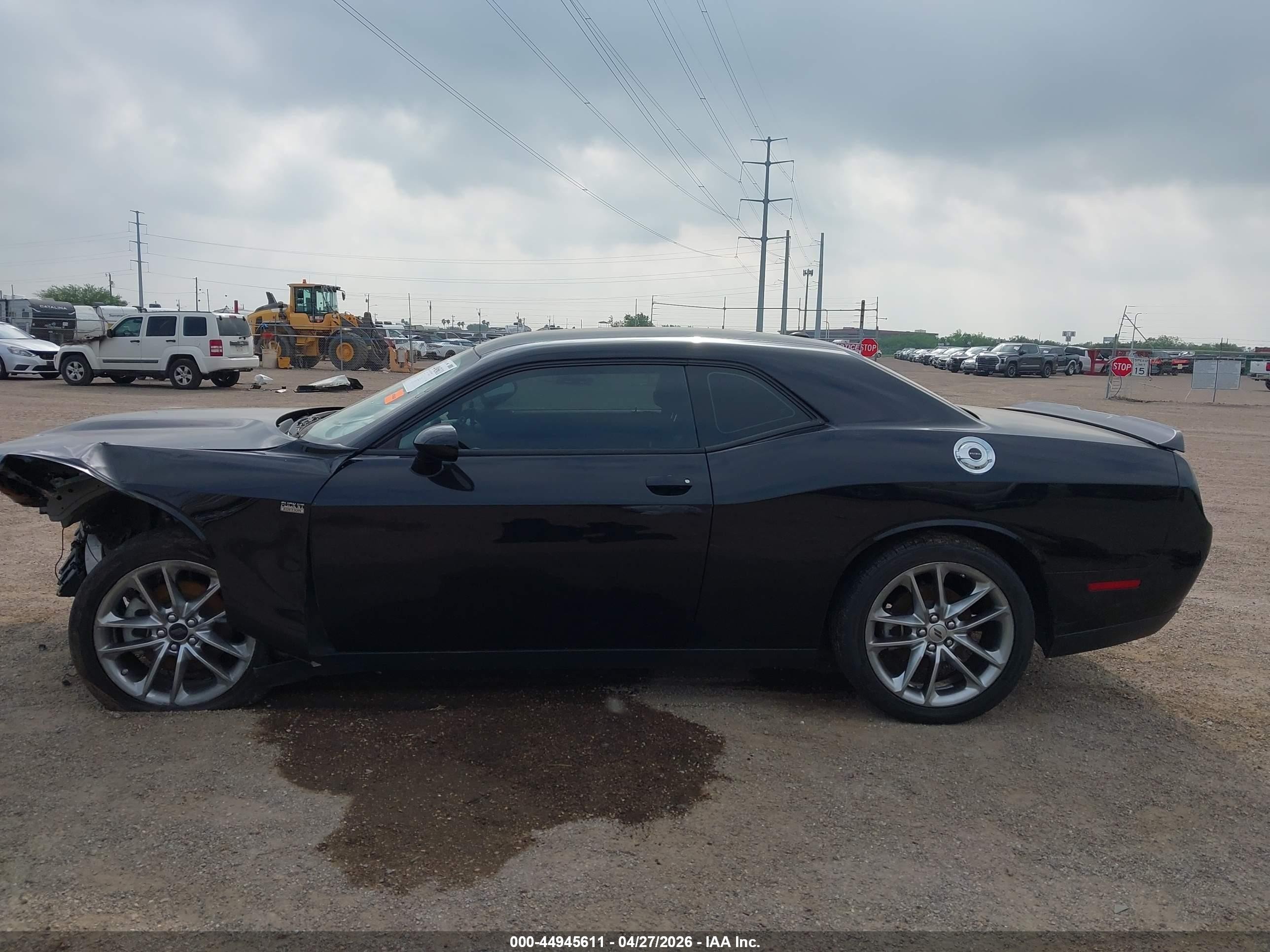 2022 Dodge Challenger Gt Awd Black vin: 2C3CDZKG1NH204510