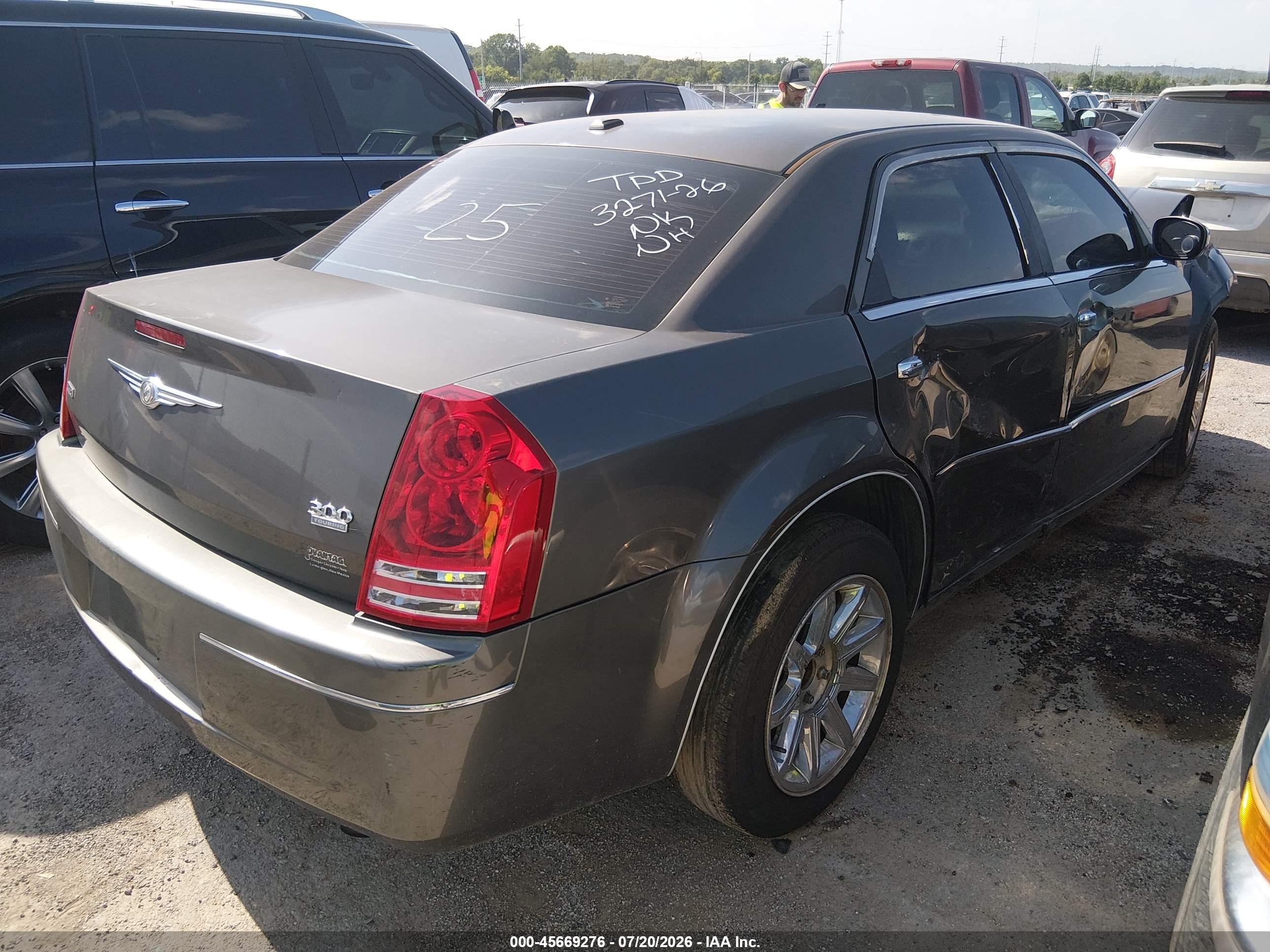 2010 Chrysler 300 Touring/signature Series Gray vin: 2C3CK5CV3AH144137