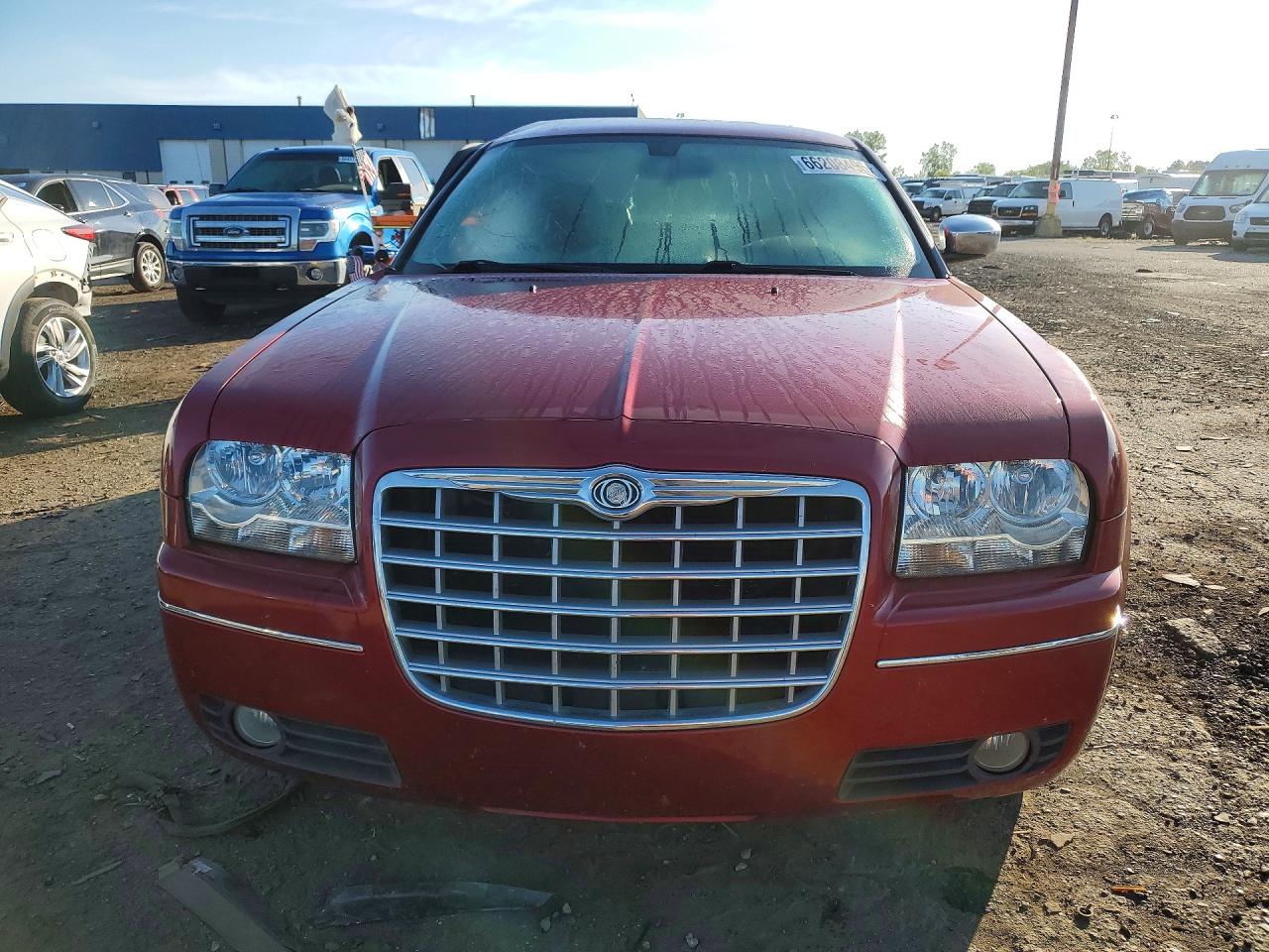 2010 Chrysler 300 Touring Red vin: 2C3CK5CV4AH113334