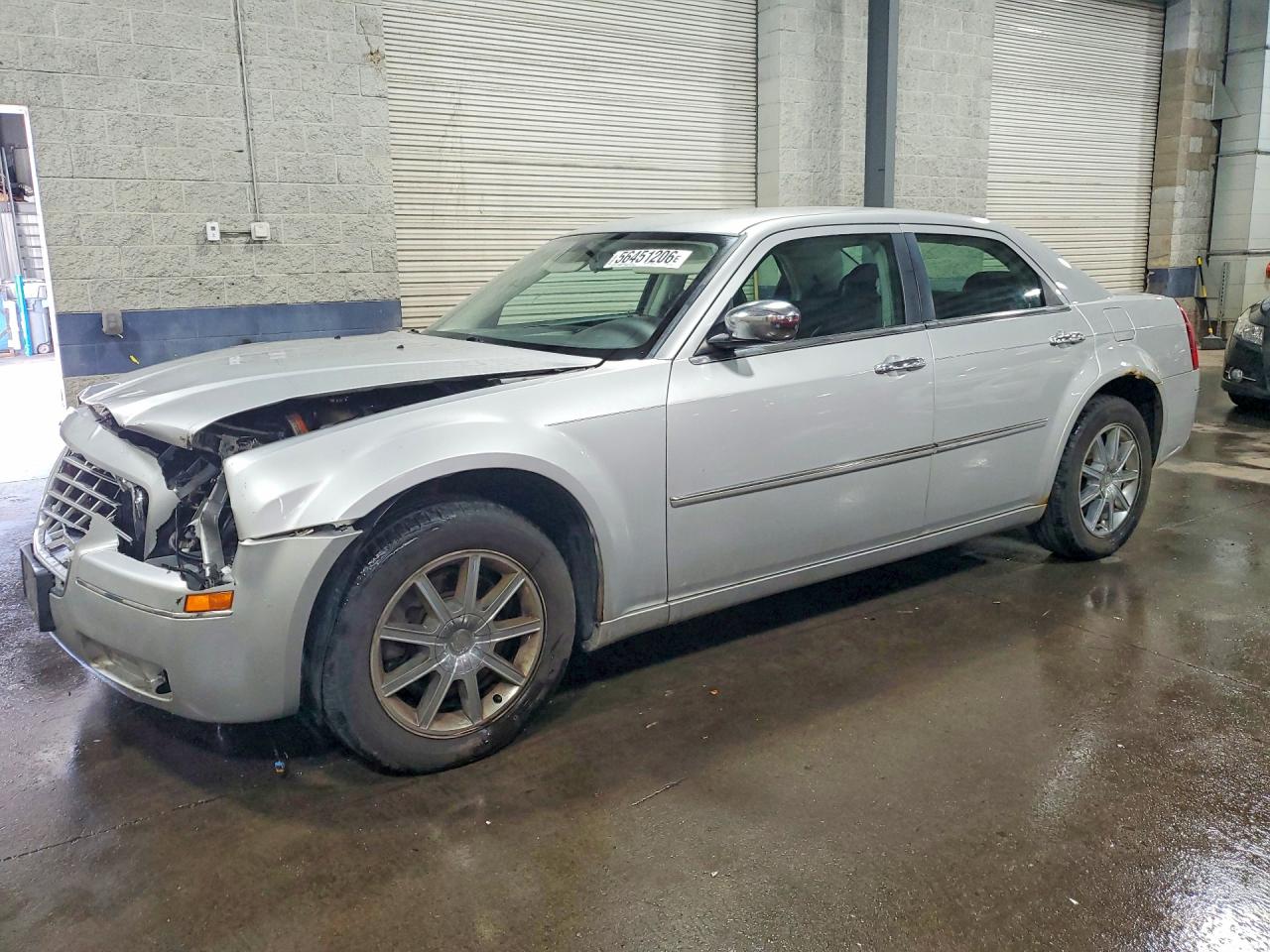 2010 Chrysler 300 Touring Silver vin: 2C3CK5CV4AH181763