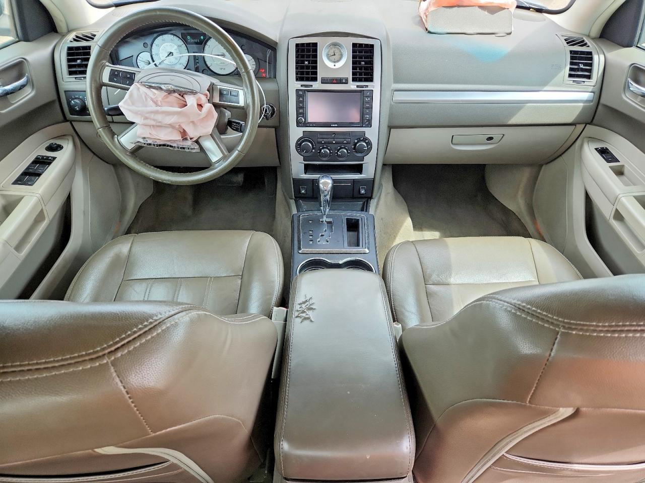 2010 Chrysler 300 Touring Угольный vin: 2C3CK5CV8AH211573
