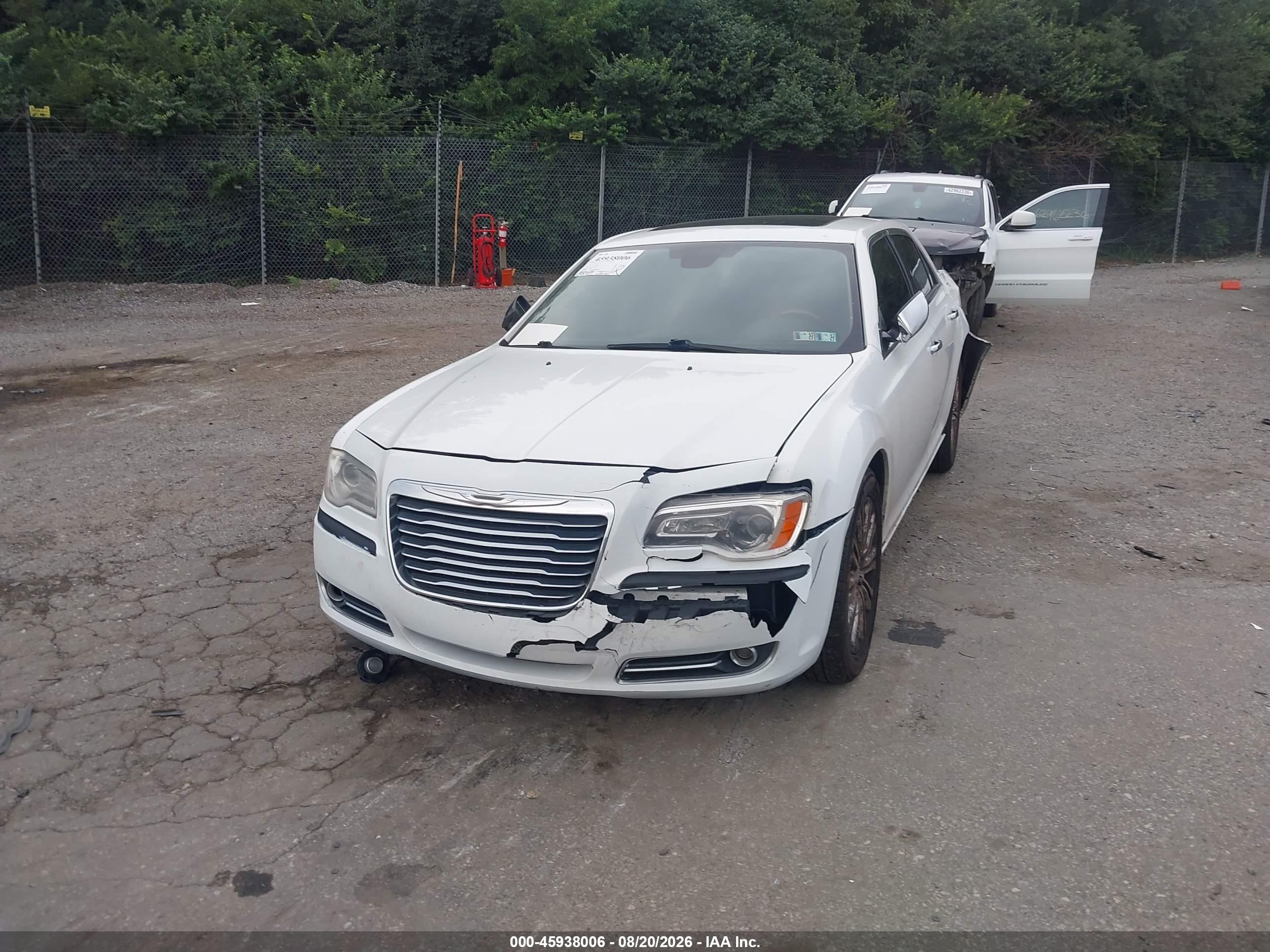 2011 Chrysler 300c Awd White vin: 2C3CK6CT5BH615503