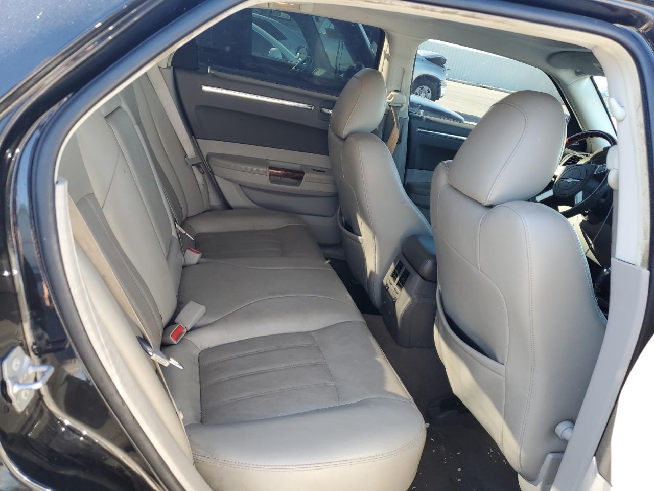 2010 Chrysler 300c Черный vin: 2C3CK6CTXAH129090