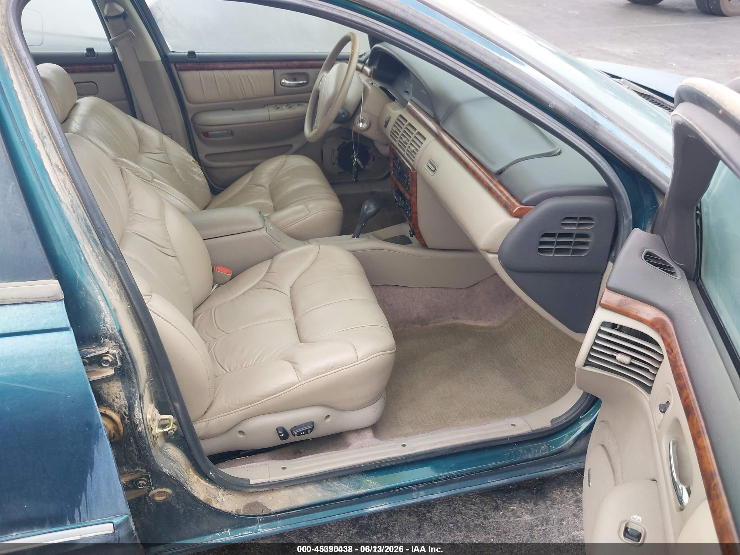 1994 Chrysler Lhs   Green vin: 2C3ED56F0RH249317