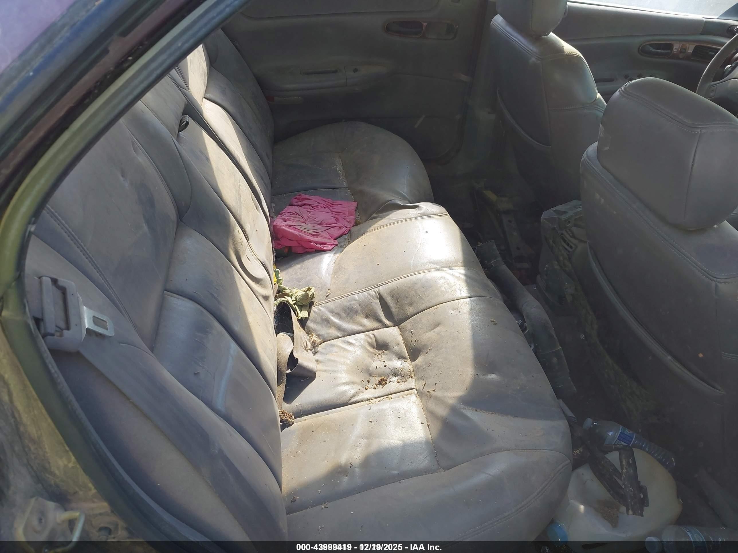 1994 Chrysler Concorde   Красный vin: 2C3EL56F4RH187553