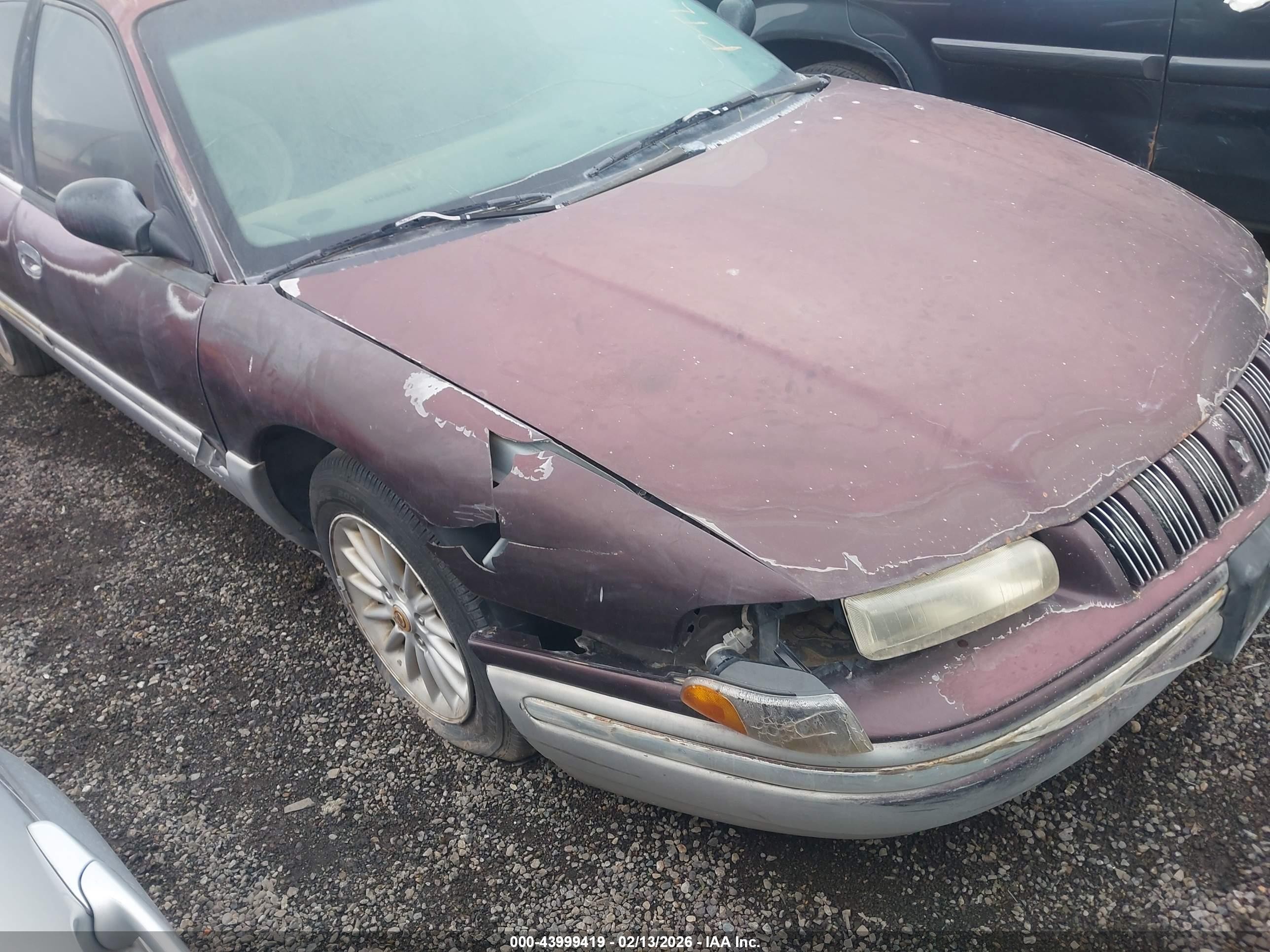 1994 Chrysler Concorde   Красный vin: 2C3EL56F4RH187553