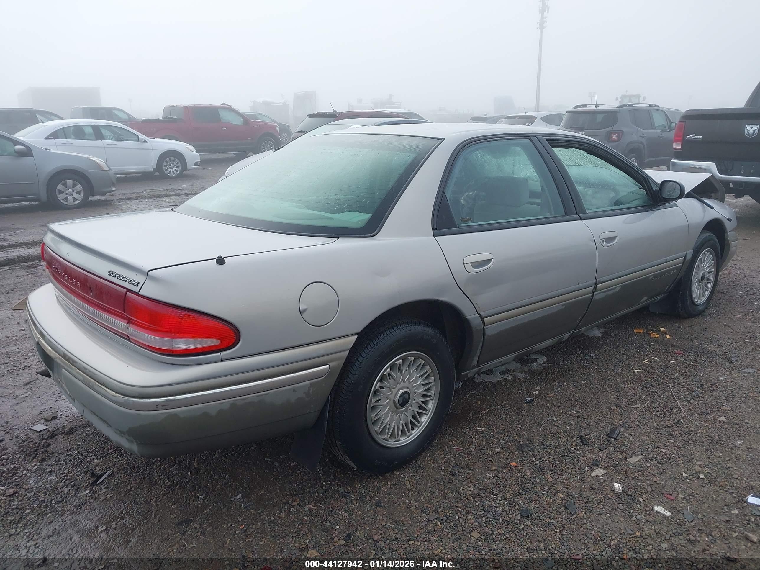 1994 Chrysler Concorde   Beige vin: 2C3EL56T6RH124637