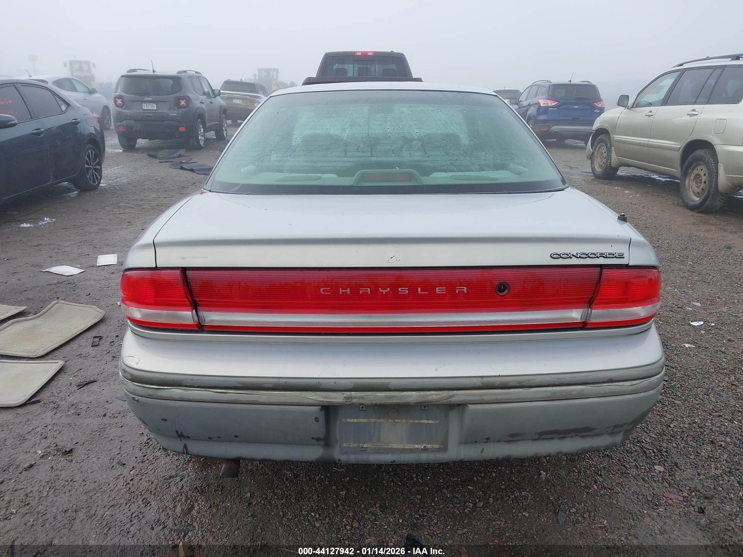 1994 Chrysler Concorde   Beige vin: 2C3EL56T6RH124637