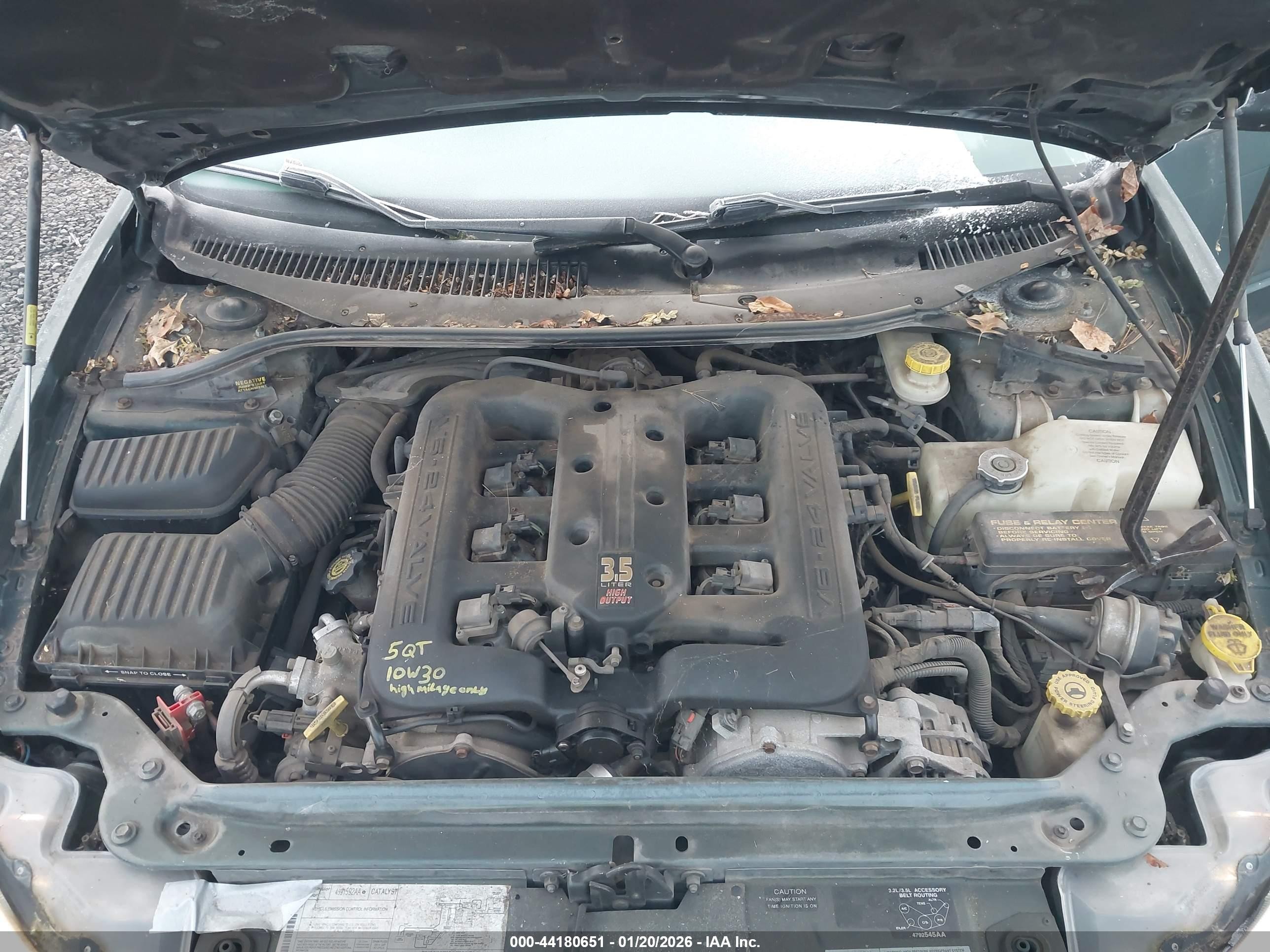 2000 Chrysler Lhs   Green vin: 2C3HC56G0YH146972