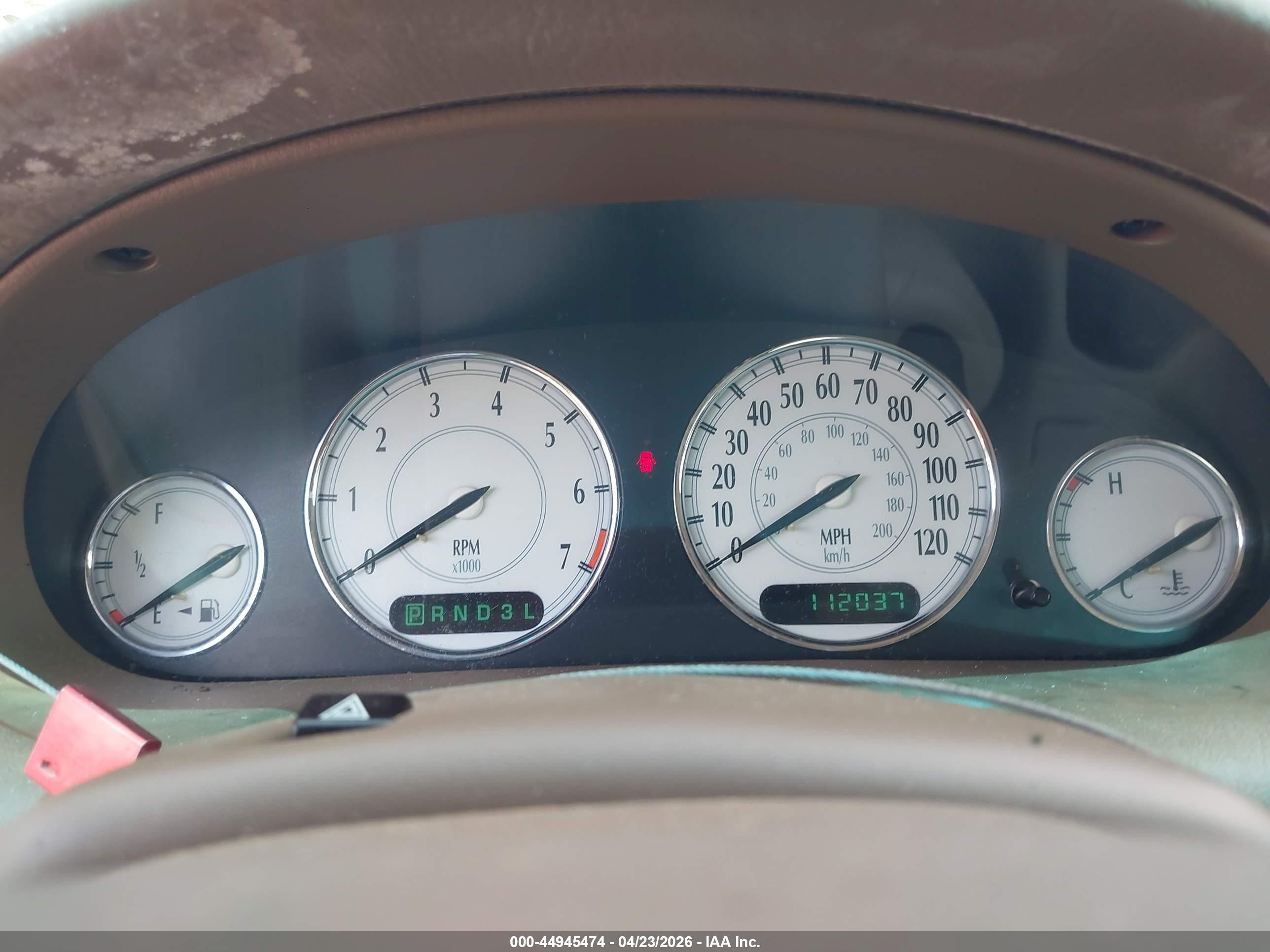 2000 Chrysler Lhs   Зеленый vin: 2C3HC56G0YH316179