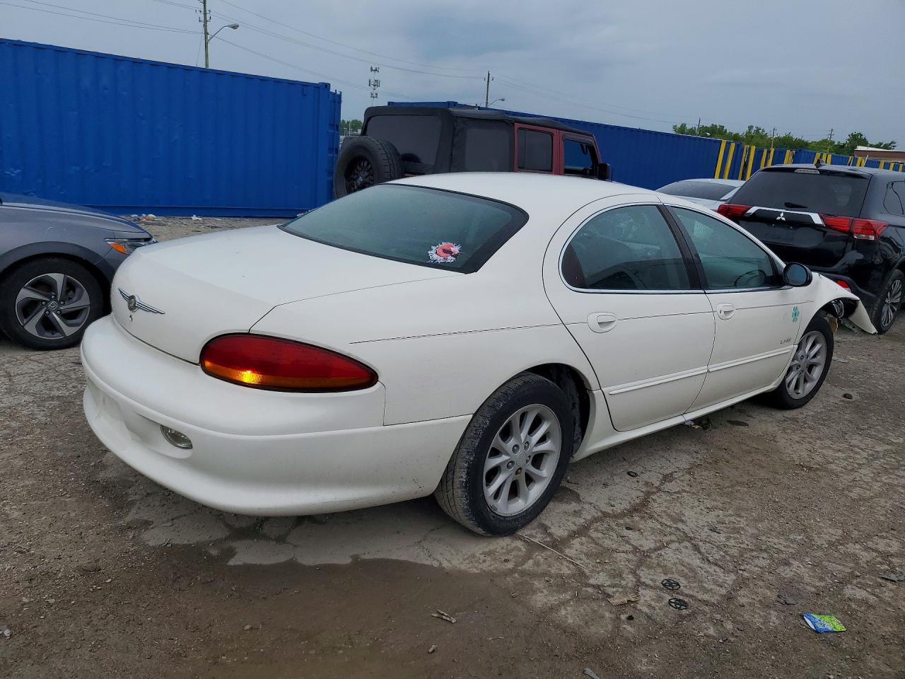 2000 Chrysler Lhs White vin: 2C3HC56G3YH237380