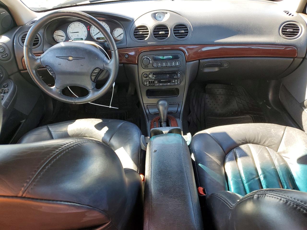 2001 Chrysler Lhs Серебряный vin: 2C3HC56G61H584689