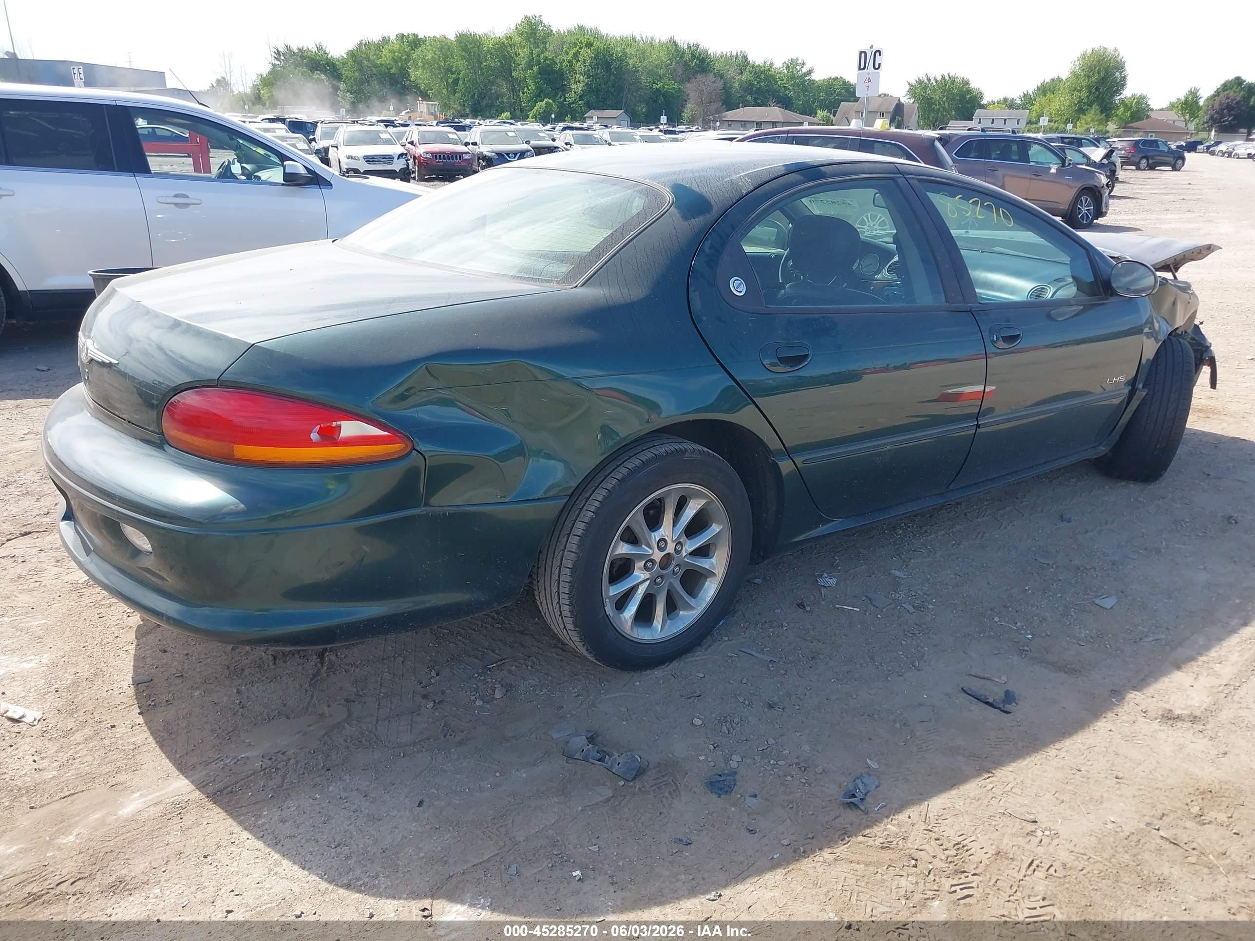 1999 Chrysler Lhs   Green vin: 2C3HC56G6XH754462