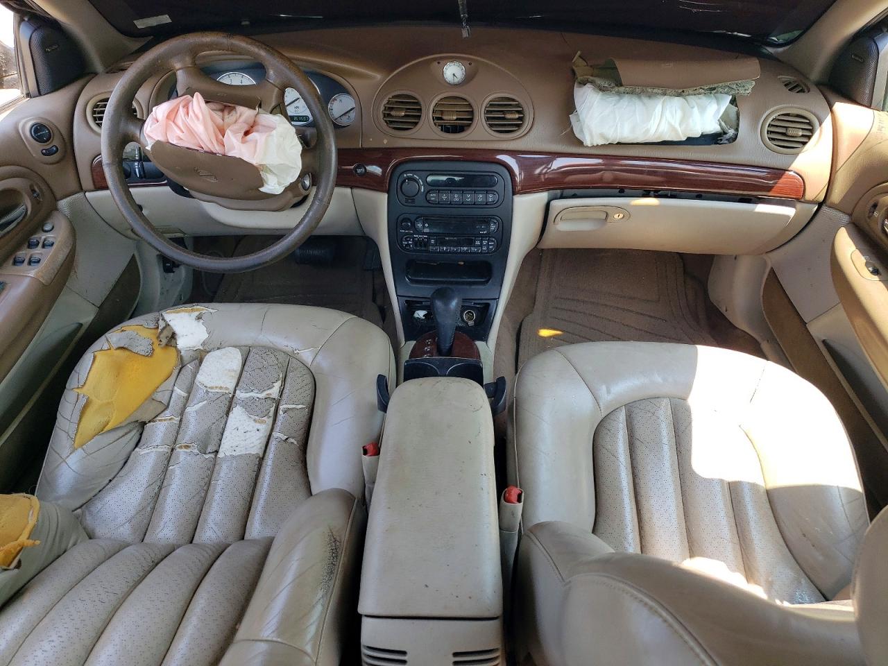 1999 Chrysler Lhs Tan vin: 2C3HC56G7XH573371